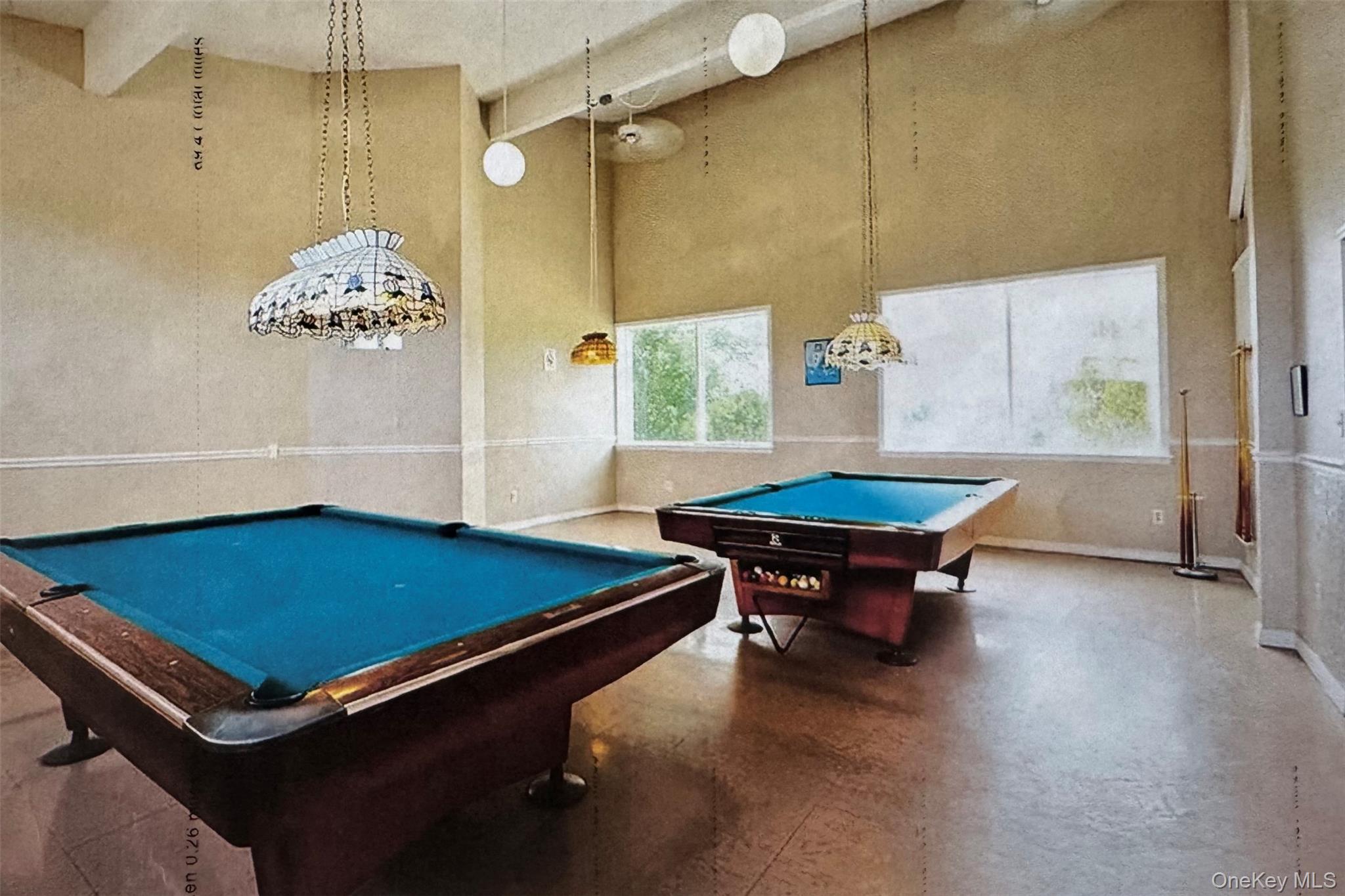 43 Village Circle S, Manorville, NY 11949