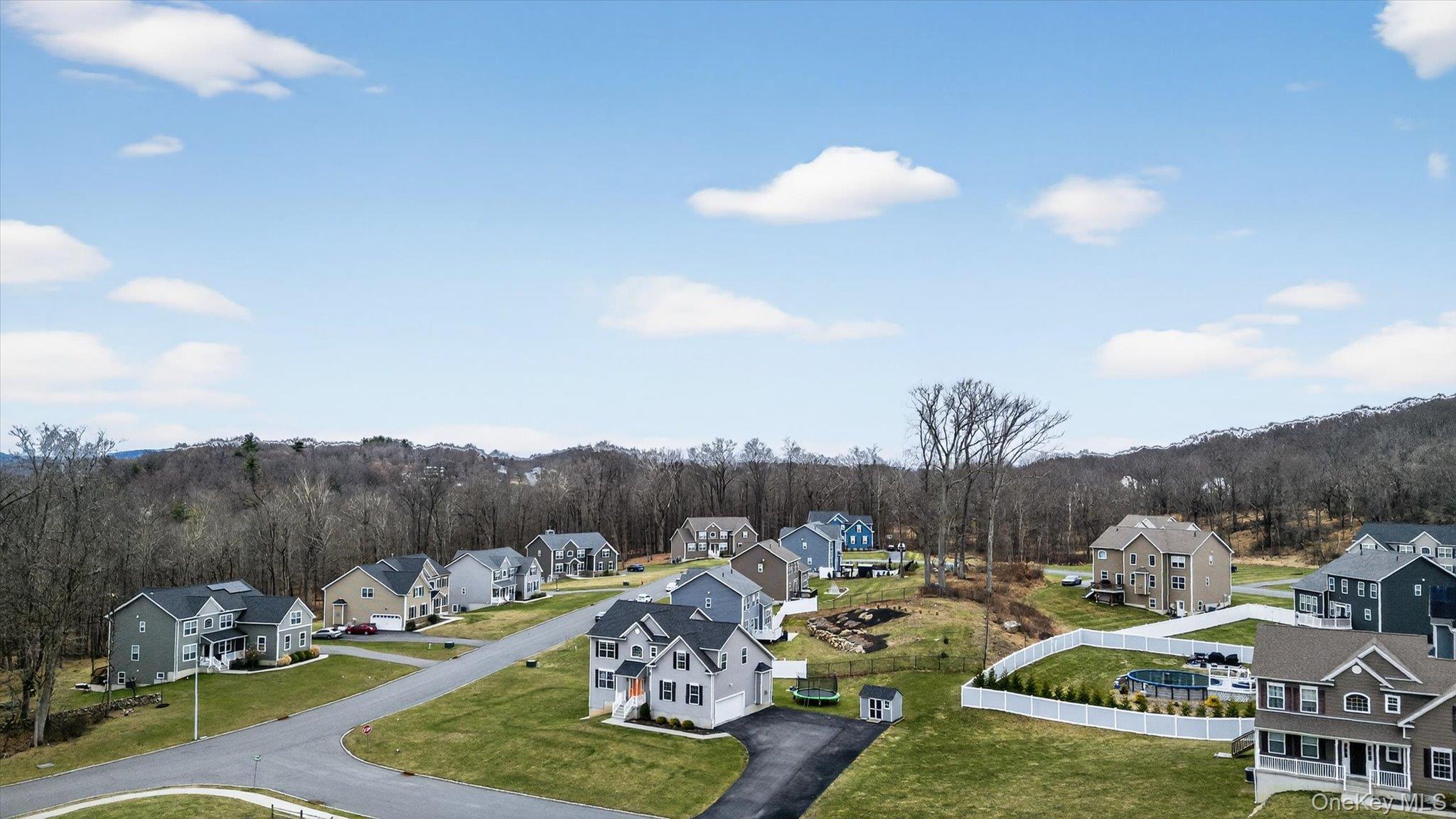 40 Highgrove Drive, Washingtonville, NY 10992