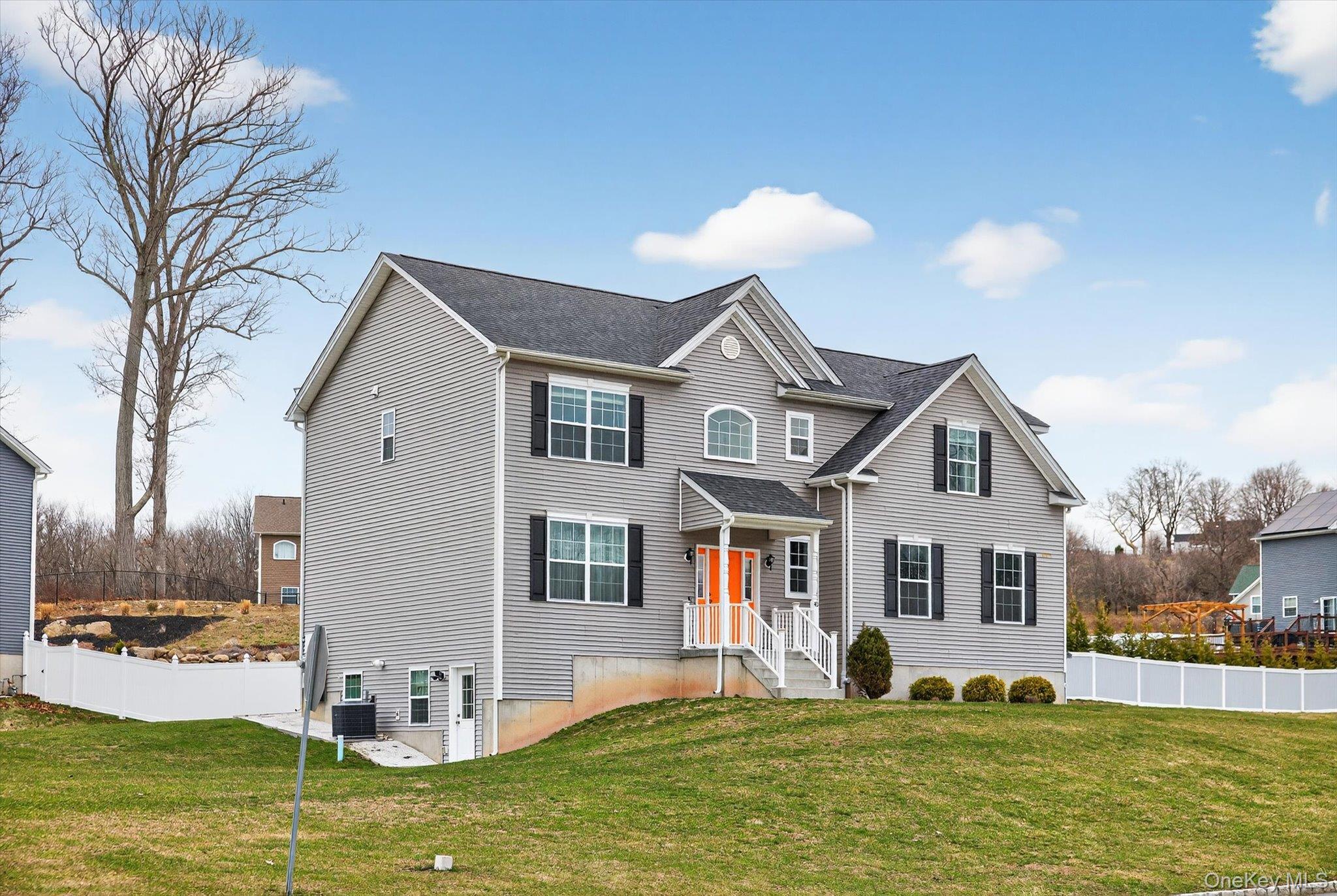 40 Highgrove Drive, Washingtonville, NY 10992