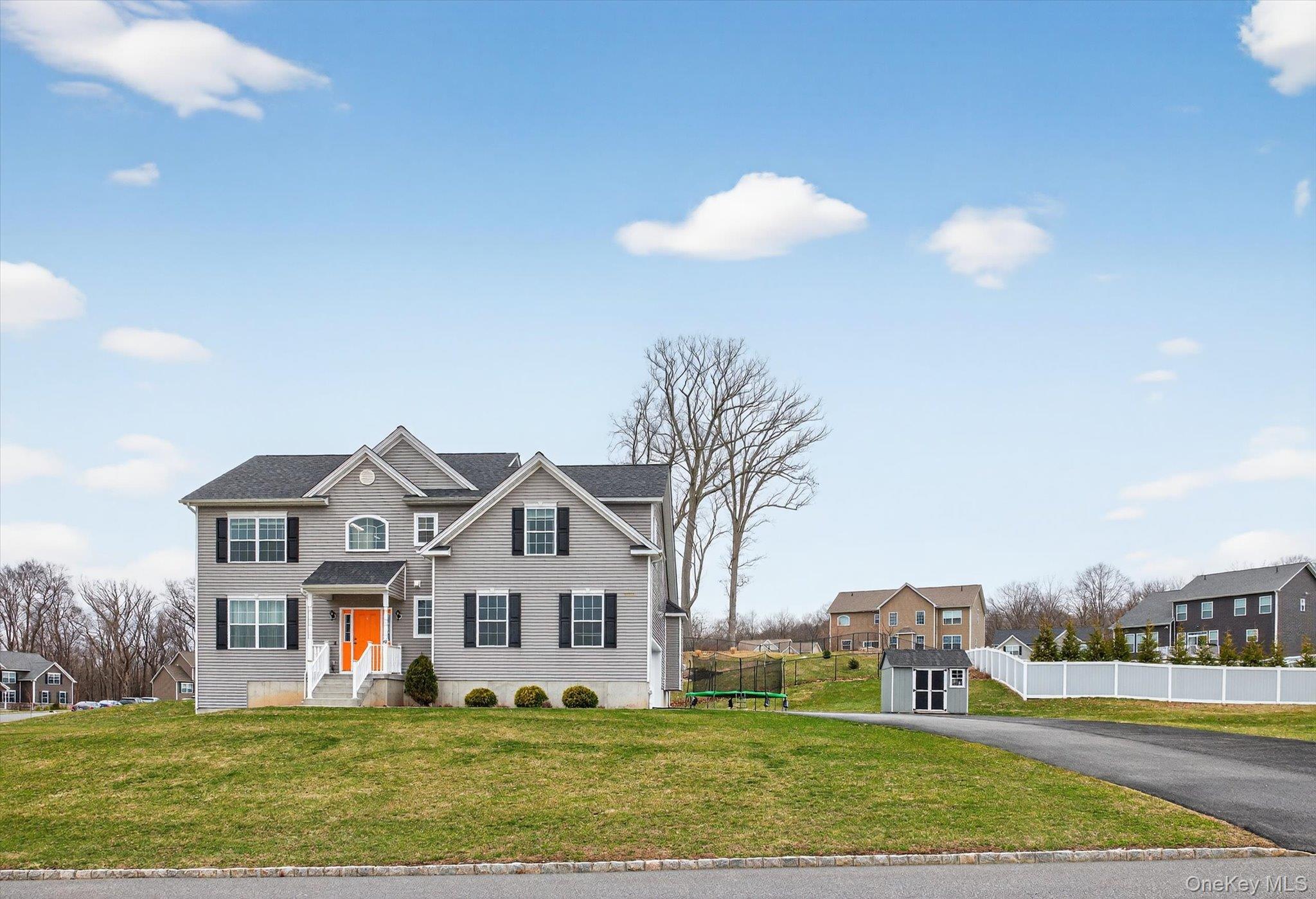 40 Highgrove Drive, Washingtonville, NY 10992