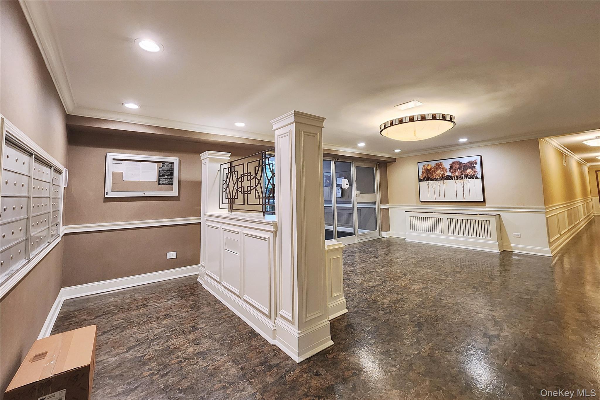 209-20 18th Ave # 5E, Bayside, NY 11360