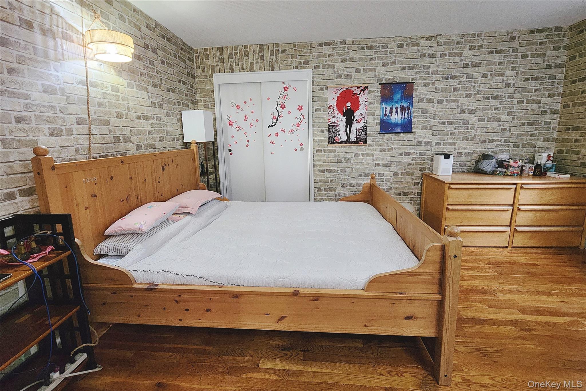 209-20 18th Ave # 5E, Bayside, NY 11360