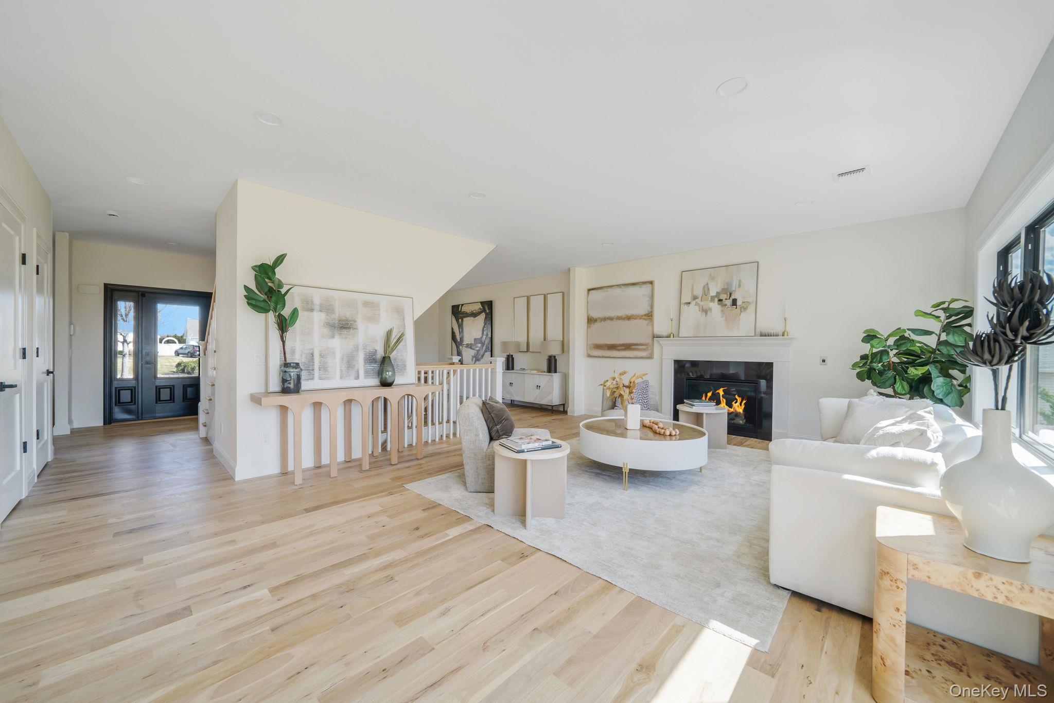 85 Roanoke Court, Riverhead, NY 11901