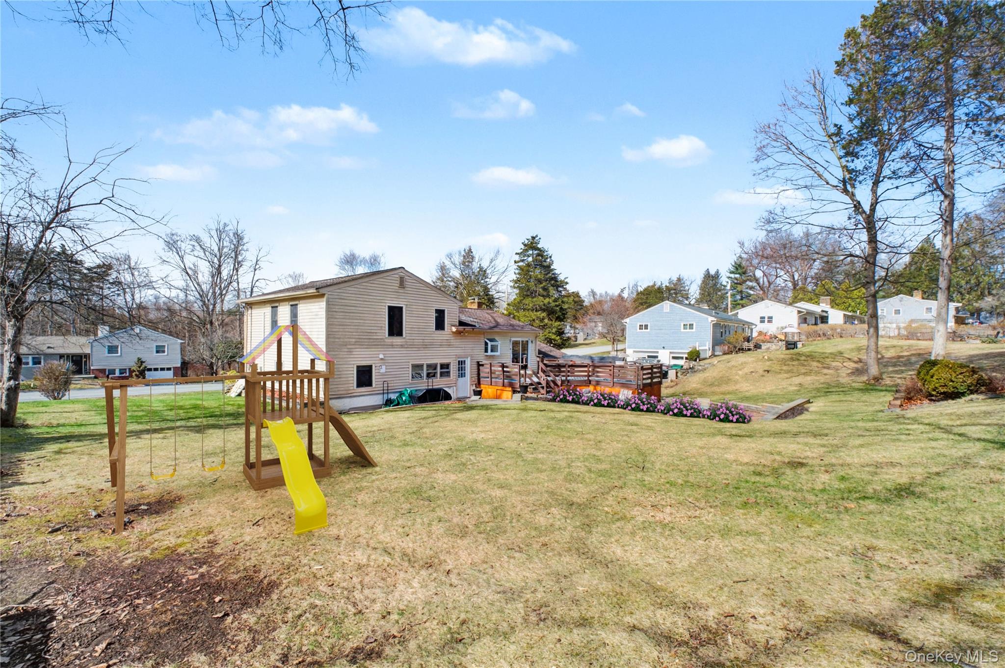 10 Horizon Hill Drive, Poughkeepsie, NY 12603