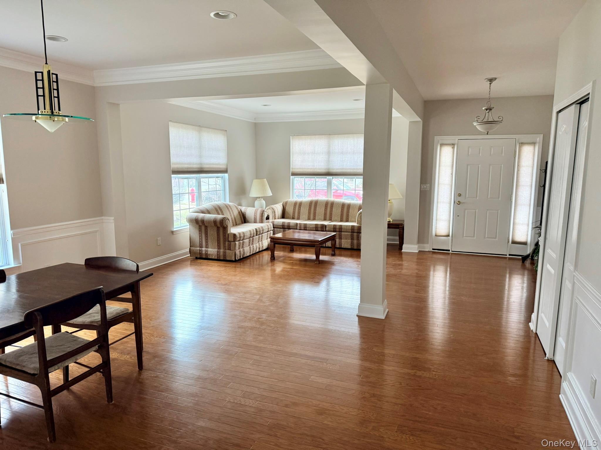 19 Sunflower Street, Middletown, NY 10940