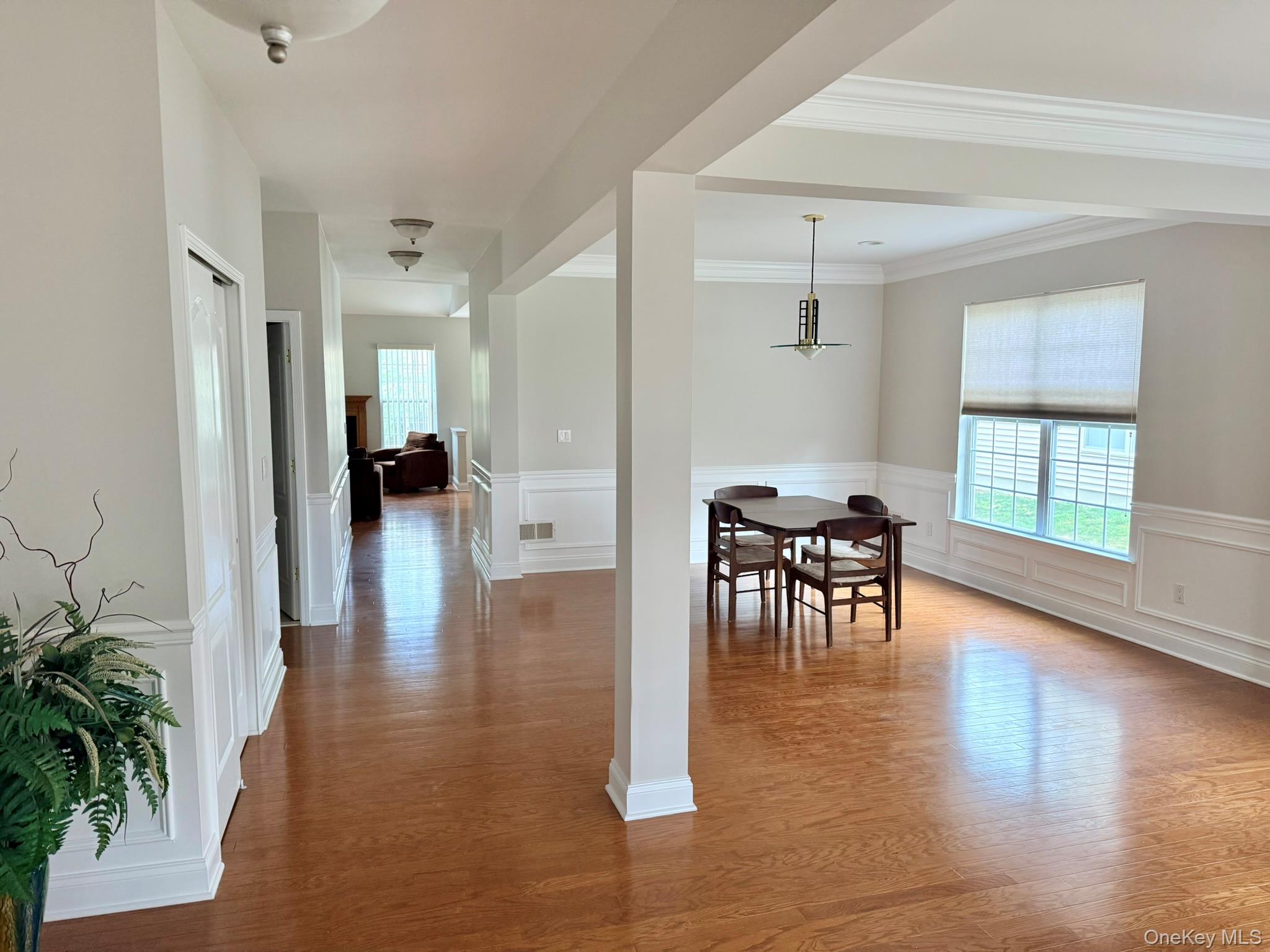 19 Sunflower Street, Middletown, NY 10940