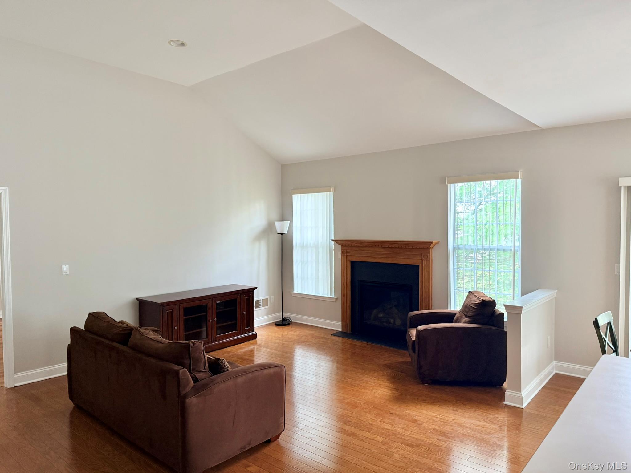 19 Sunflower Street, Middletown, NY 10940