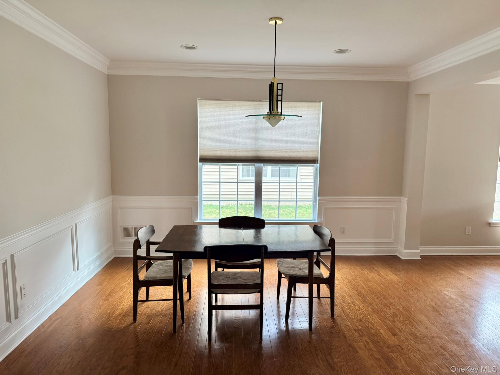 19 Sunflower Street, Middletown, NY 10940