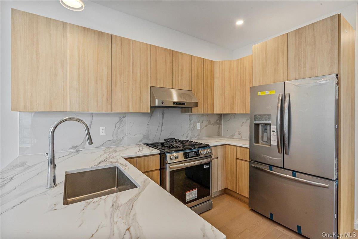 150-25 Hawtree Street, Ozone Park, NY 11417