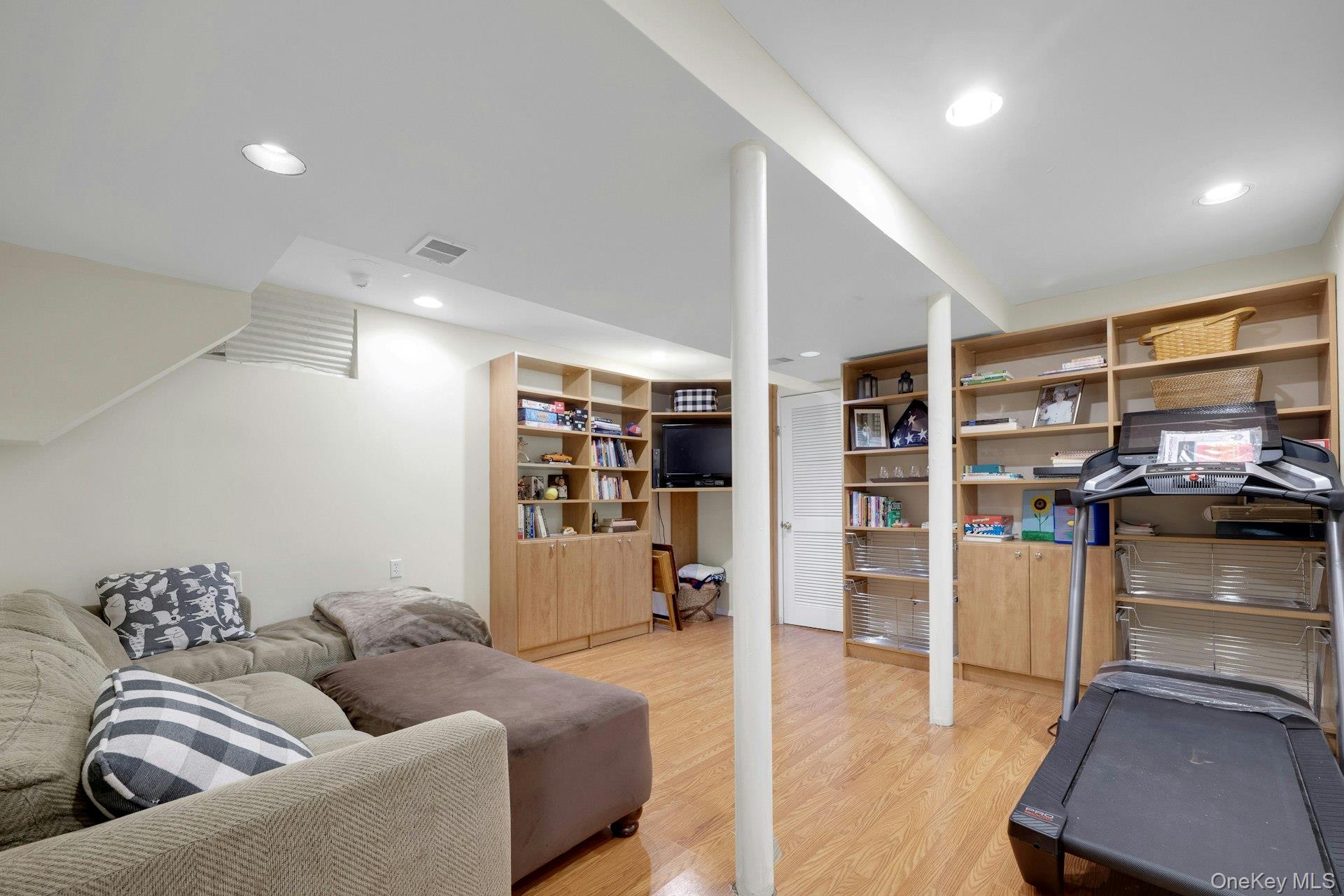 5 Boulder Lane, Scarsdale, NY 10583