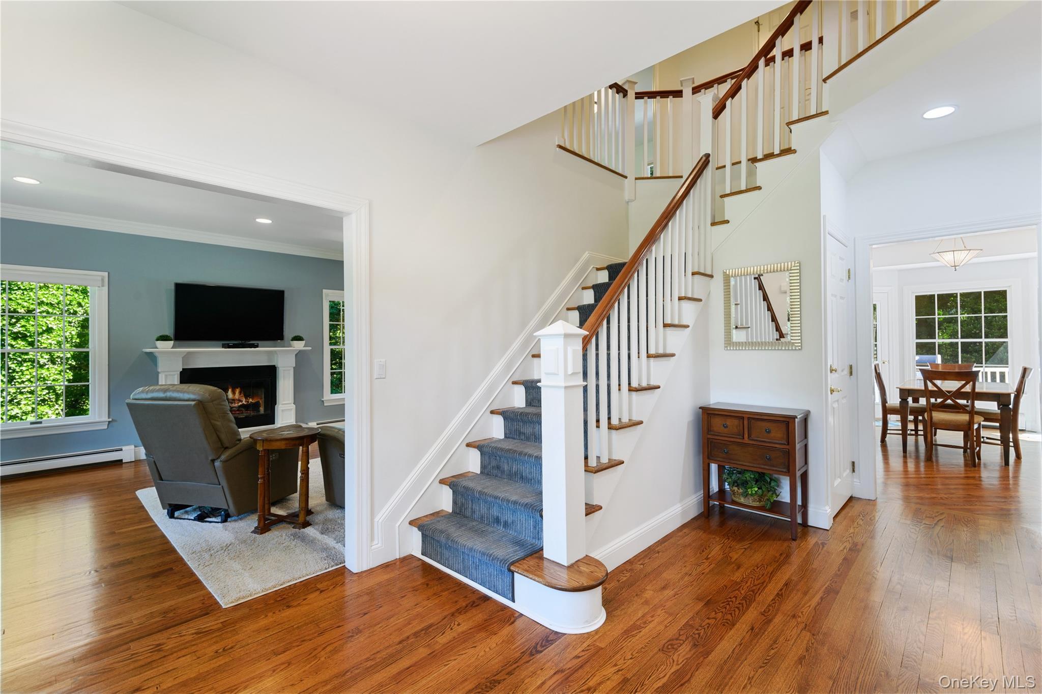 33 Walters Avenue, Cold Spring Harbor, NY 11724