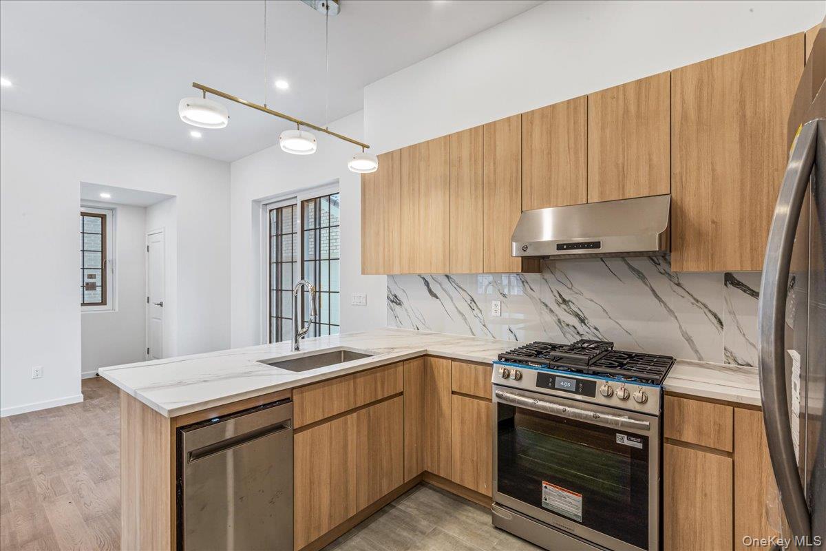 150-33 Hawtree Street, Ozone Park, NY 11417