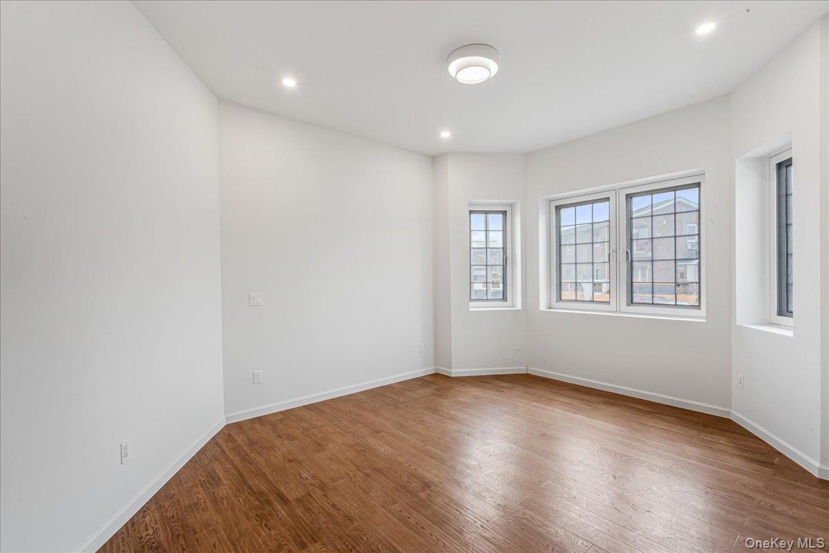 150-33 Hawtree Street, Ozone Park, NY 11417