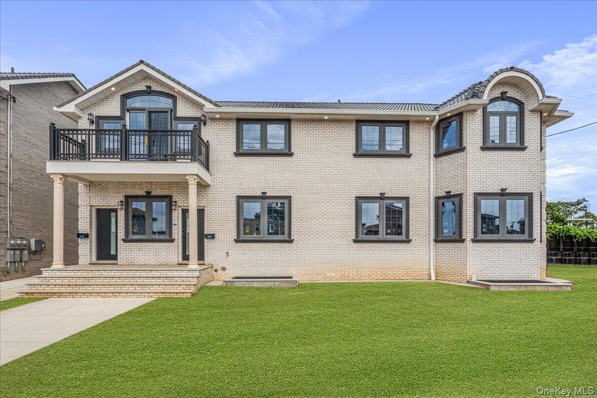 150-33 Hawtree Street, Ozone Park, NY 11417