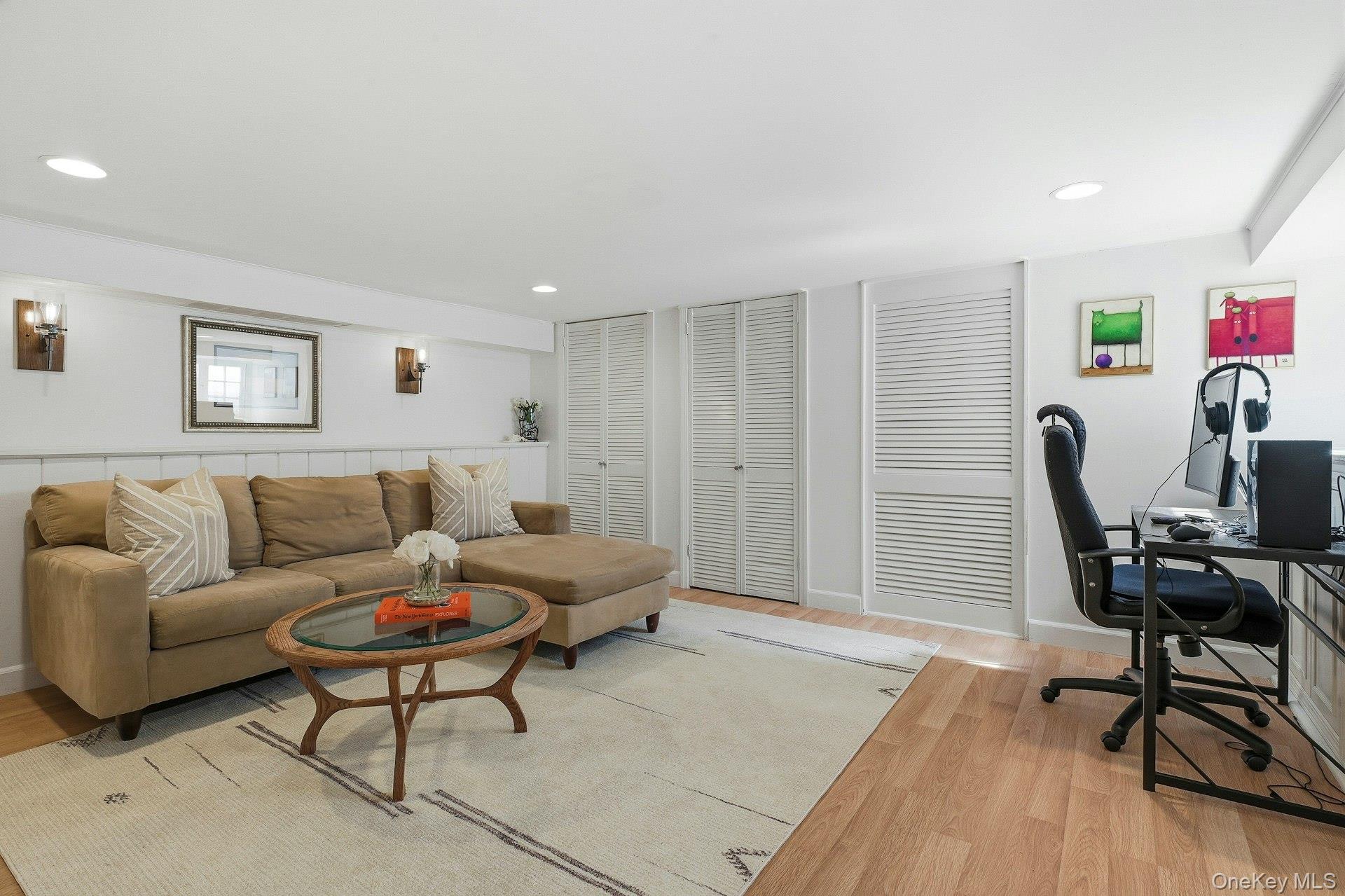 6 Janssen Drive, Manhasset, NY 11030