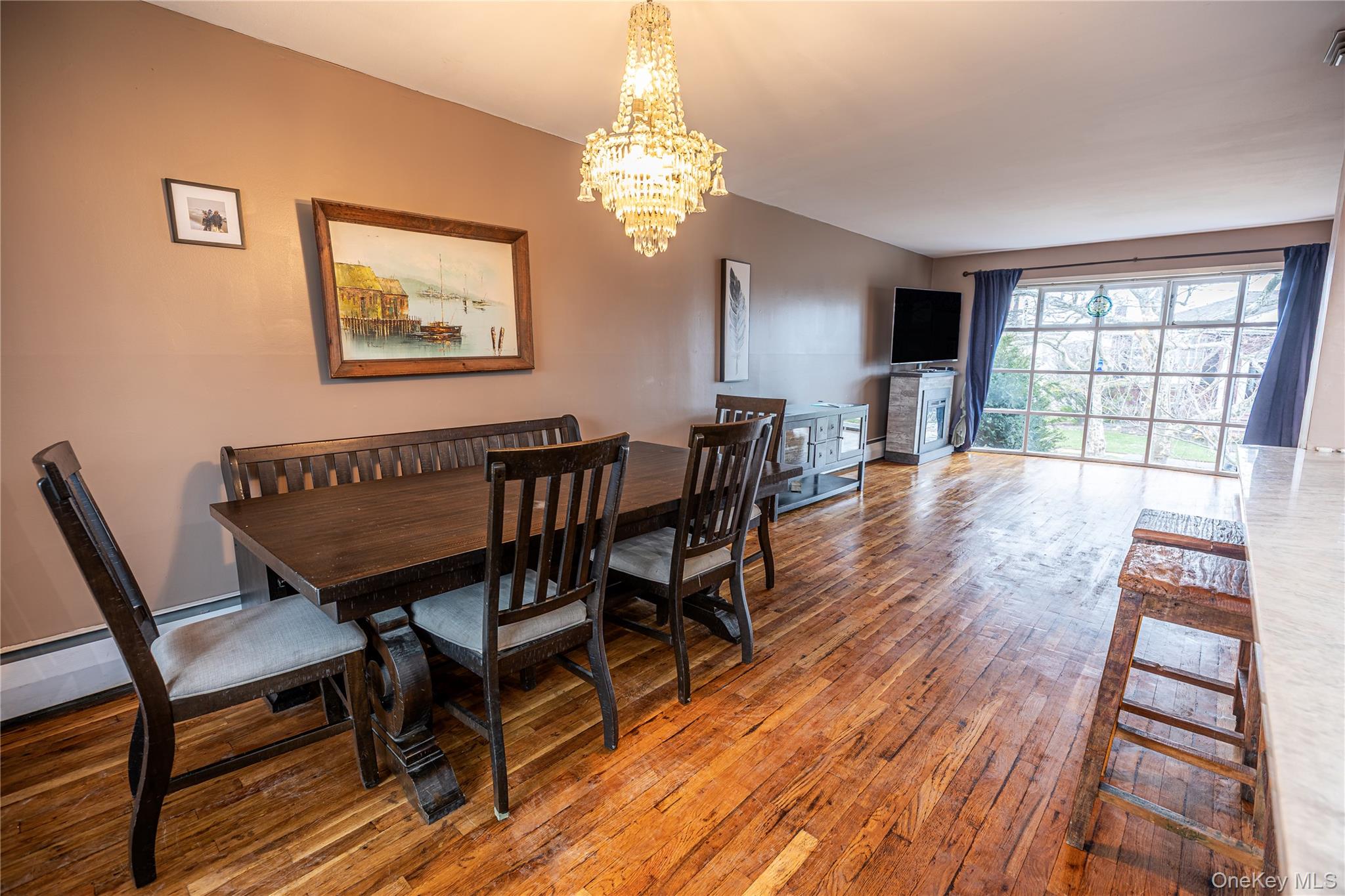 163 School Lane, Lido Beach, NY 11561