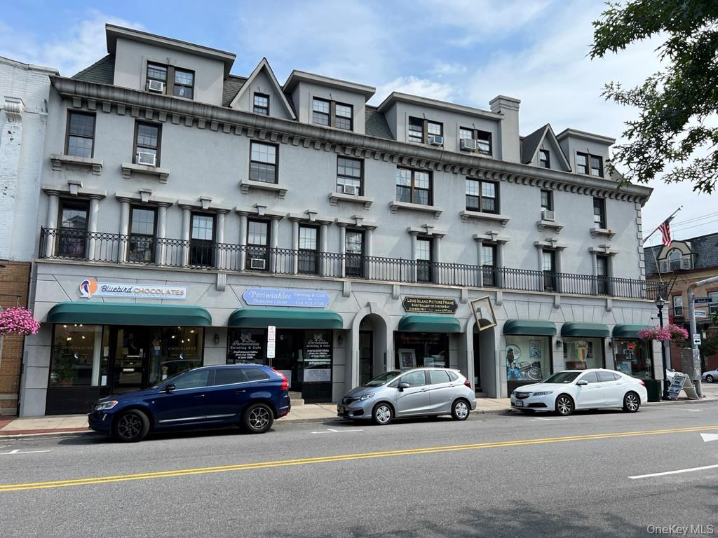 2 Audrey Avenue # 7, Oyster Bay, NY 11771