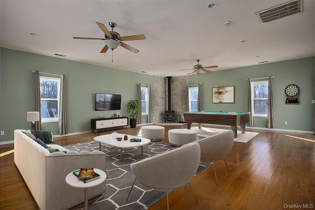 12 Jay Lane, Hopewell Junction, NY 12533