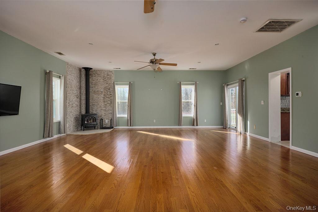 12 Jay Lane, Hopewell Junction, NY 12533