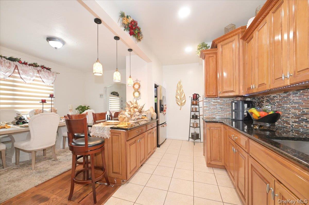 13071 225th Street, Laurelton, NY 11413