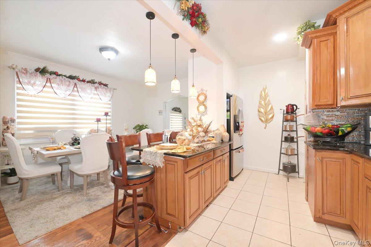 13071 225th Street, Laurelton, NY 11413