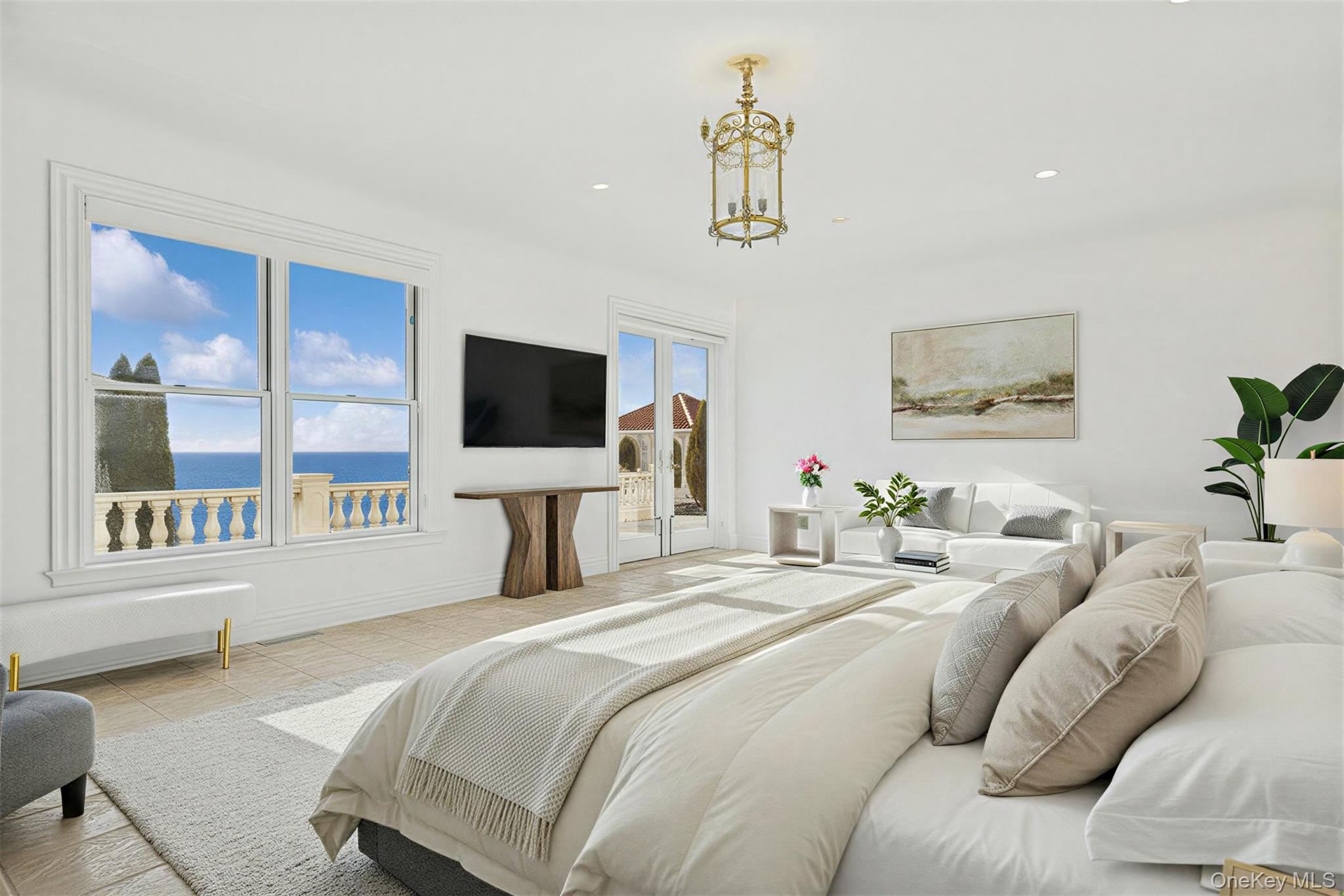 7 Cross Road, Remsenburg, NY 11960