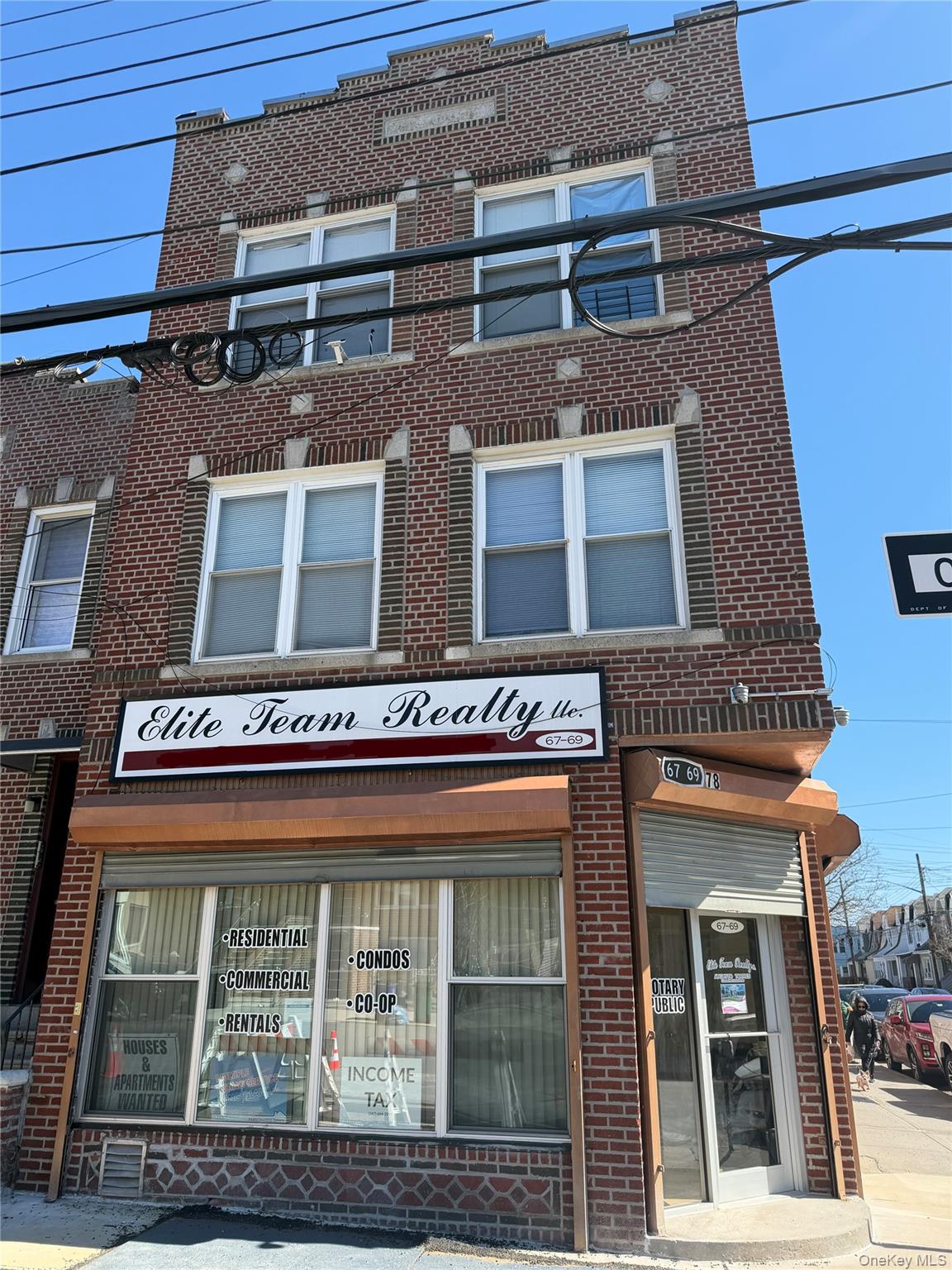 6769 78th Street, Middle Village, NY 11379