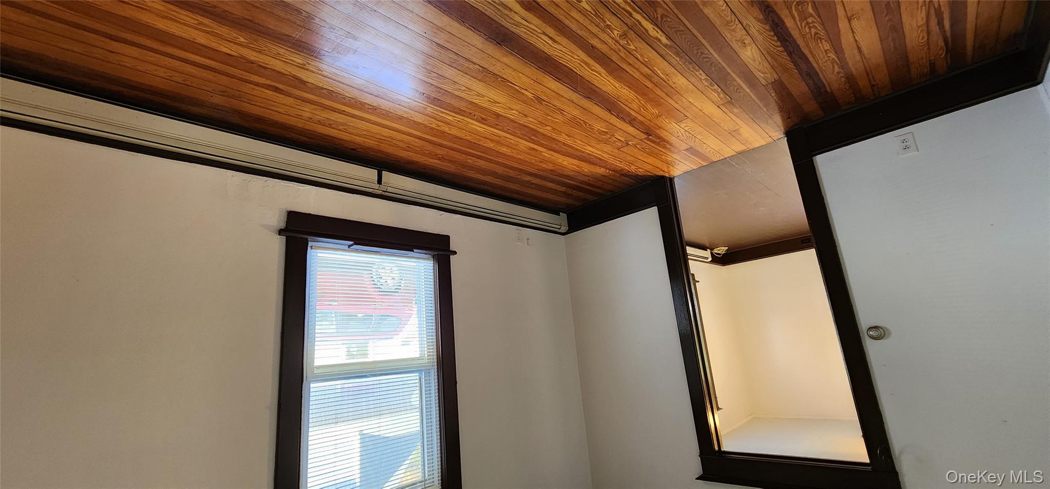 20 Delaware Street, Port Jervis, NY 12771