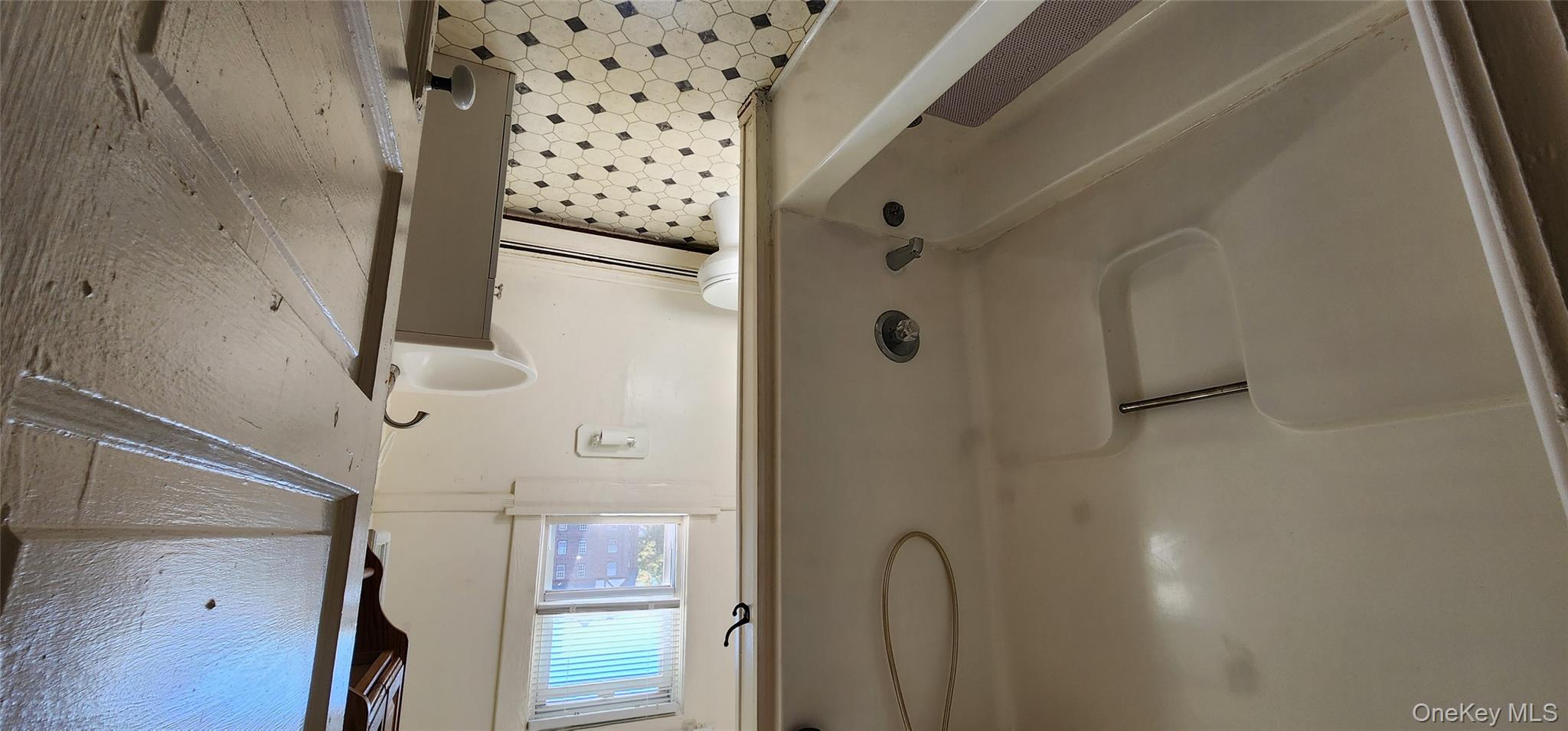 20 Delaware Street, Port Jervis, NY 12771