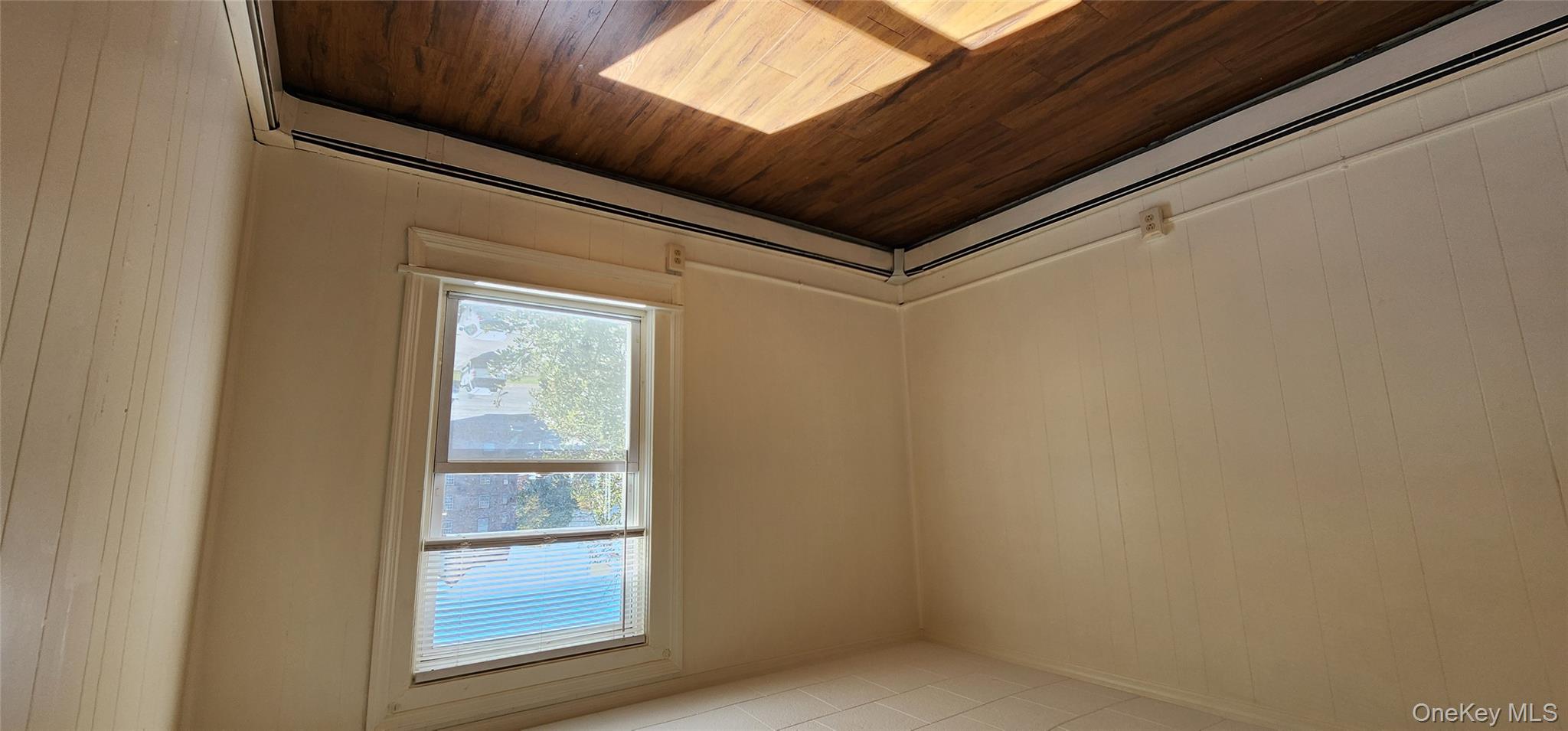 20 Delaware Street, Port Jervis, NY 12771