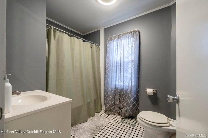 106 W Oreilly Street, Kingston, NY 12401