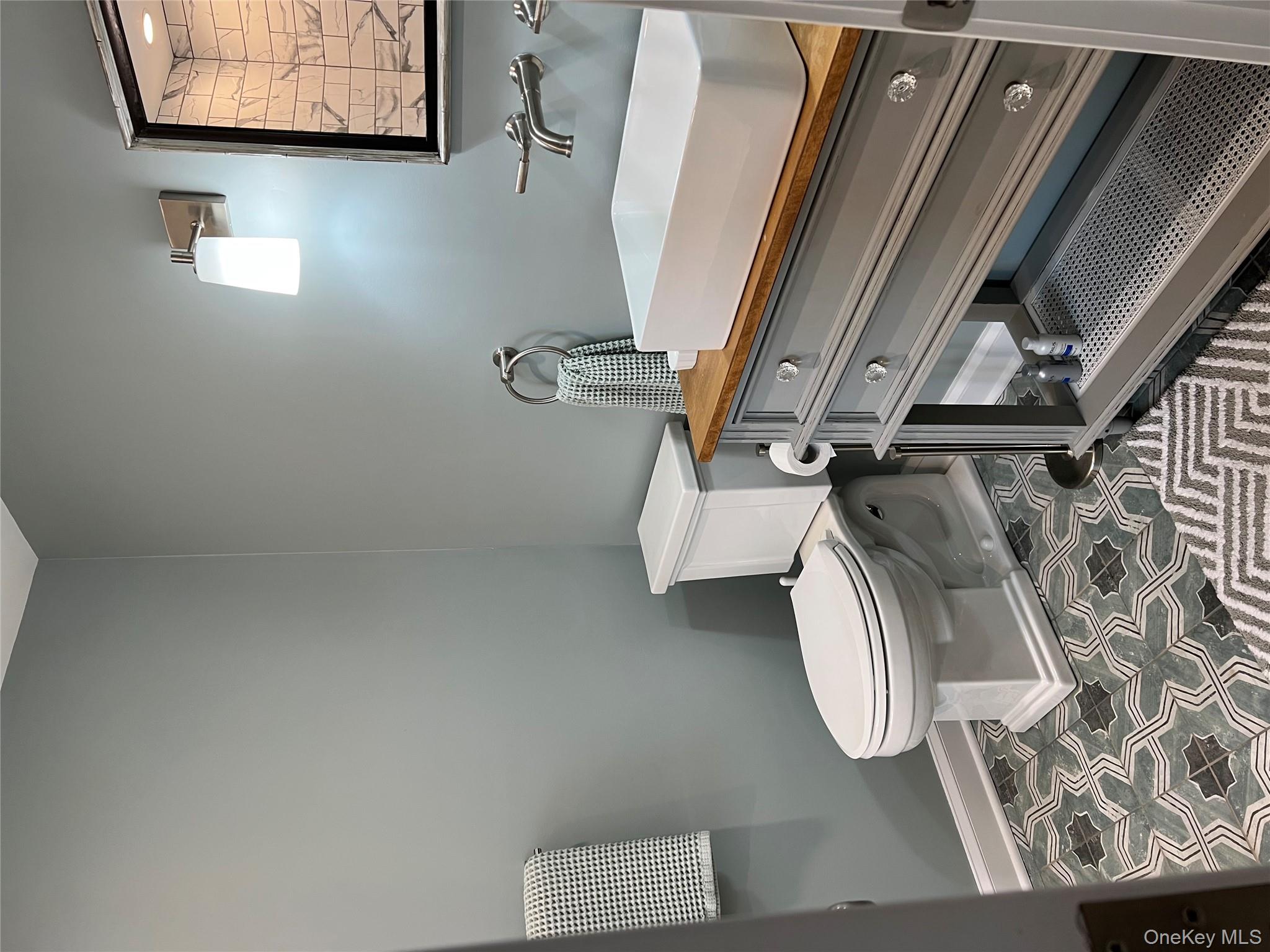 237 6th Street, Greenport, NY 11944