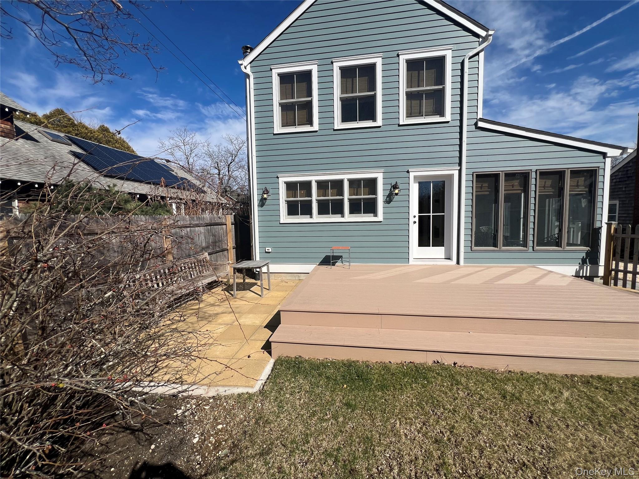 237 6th Street, Greenport, NY 11944