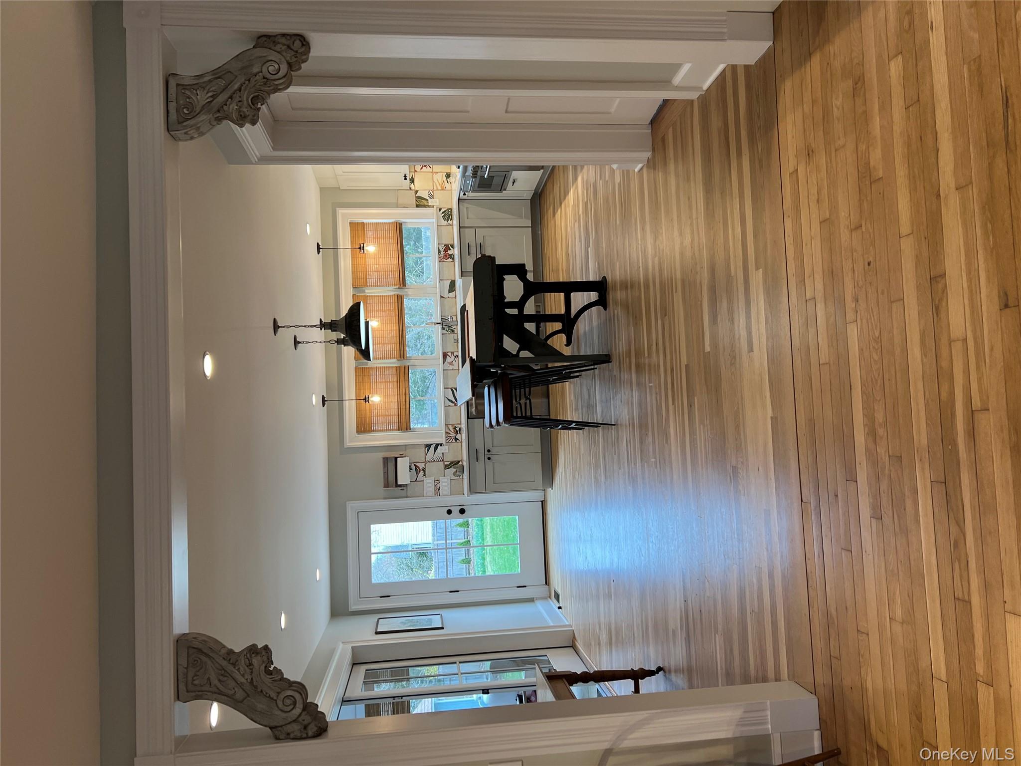 237 6th Street, Greenport, NY 11944