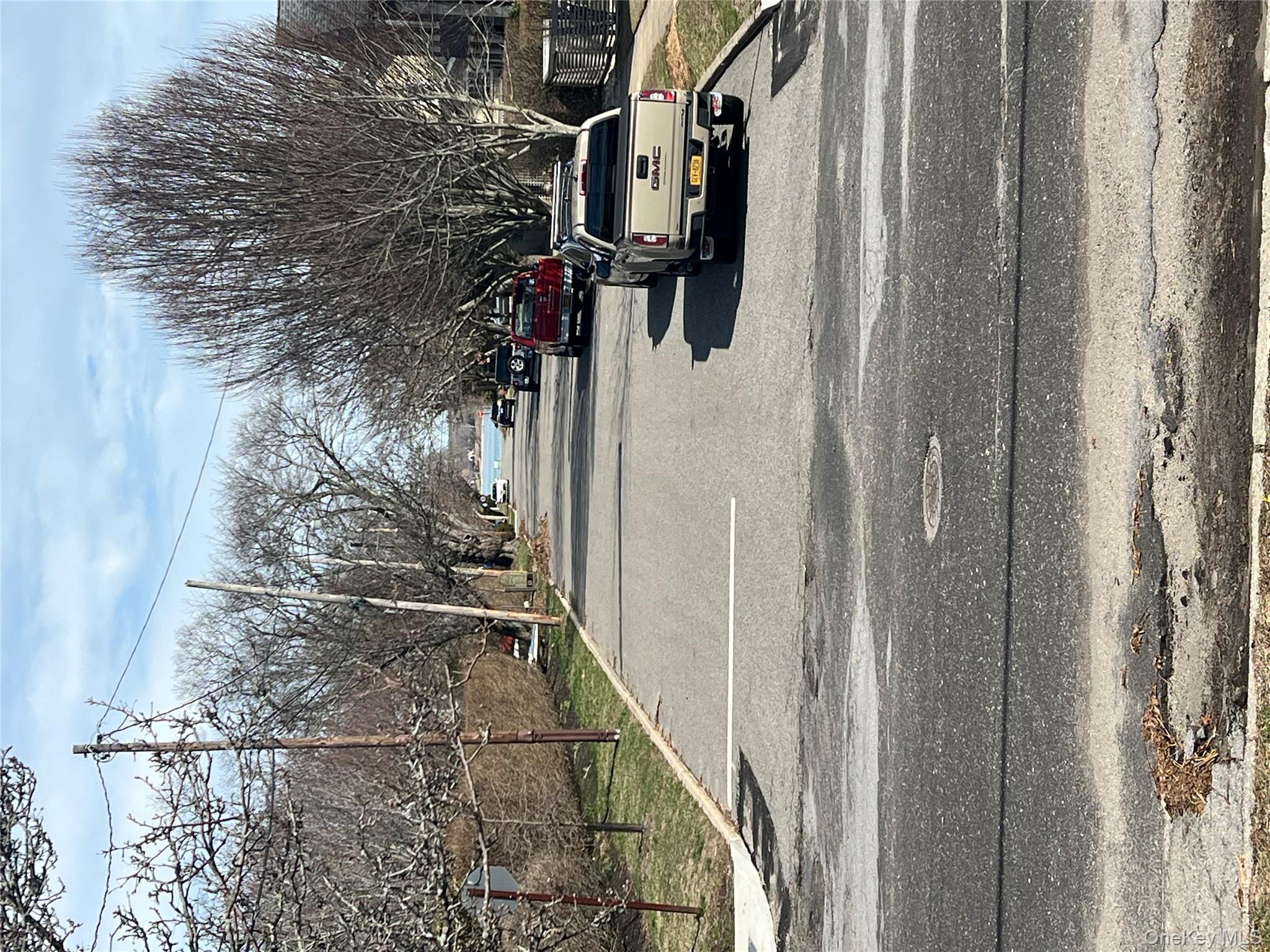 237 6th Street, Greenport, NY 11944