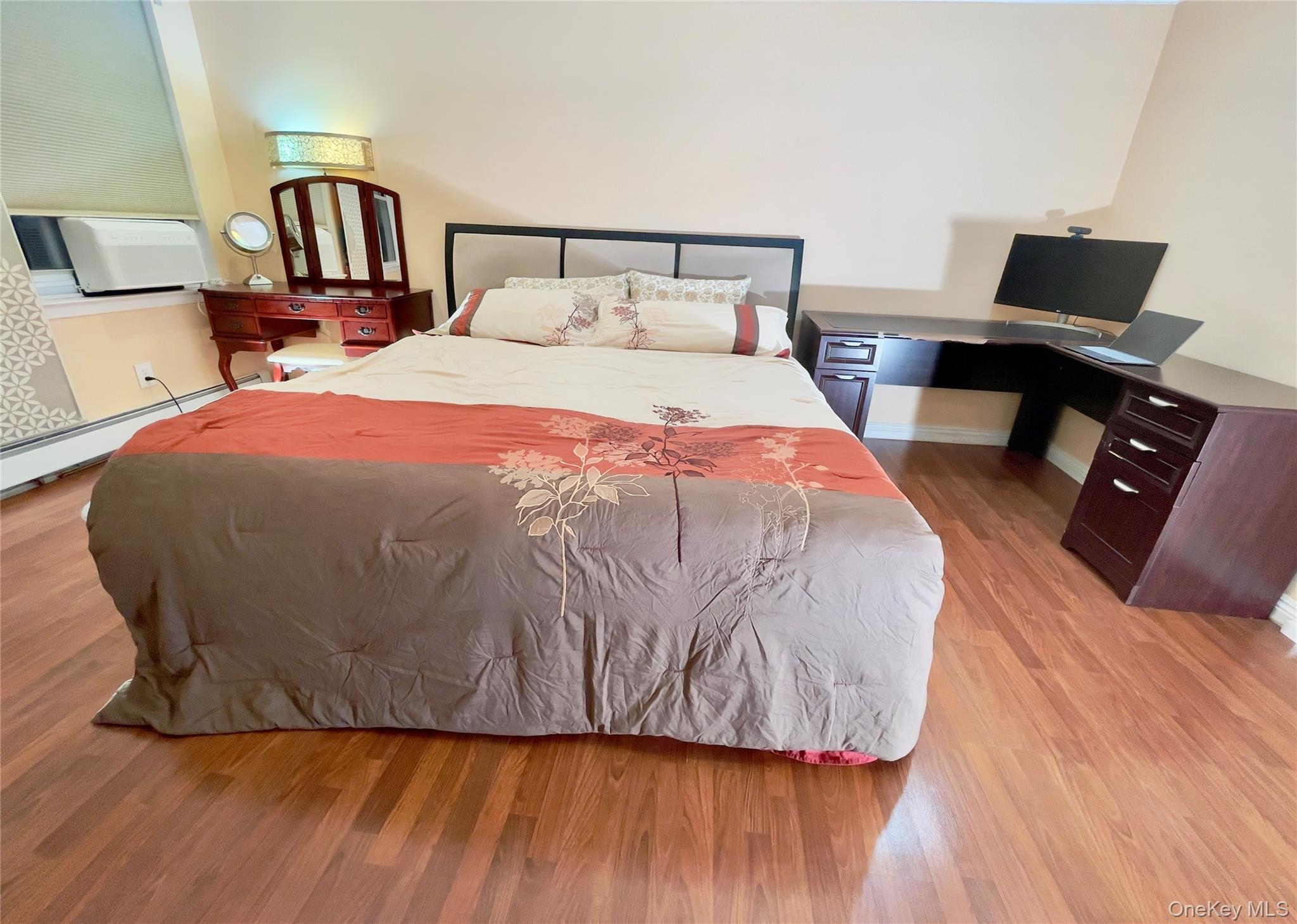 15 Walters Avenue, Syosset, NY 11791