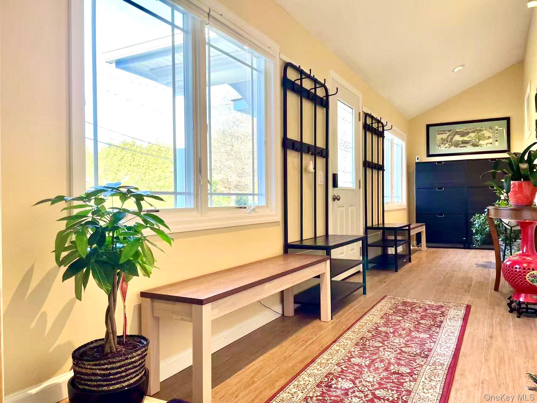 15 Walters Avenue, Syosset, NY 11791