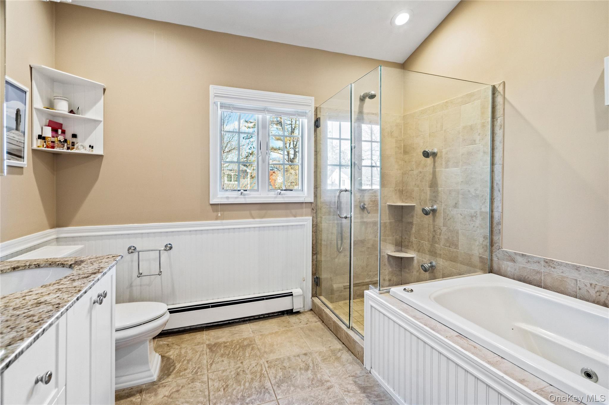 5 Martin Lane, Old Bethpage, NY 11804