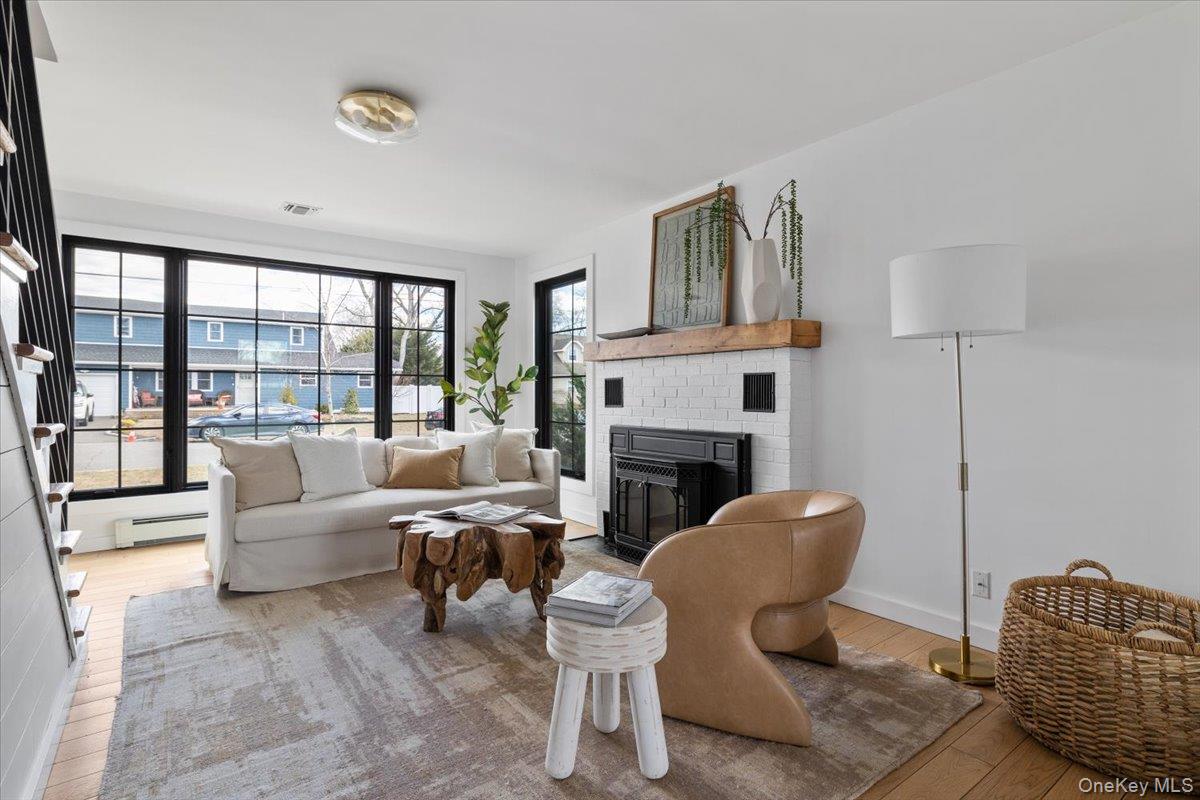 16 Shore Road, Patchogue, NY 11772