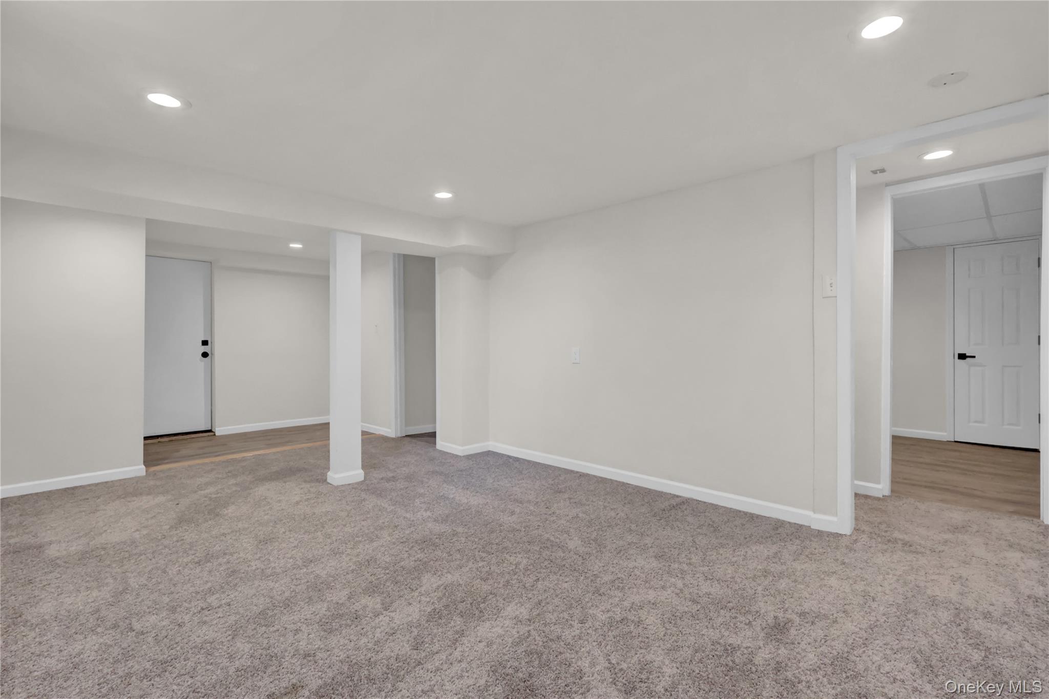 449 N Indiana Avenue, Lindenhurst, NY 11757