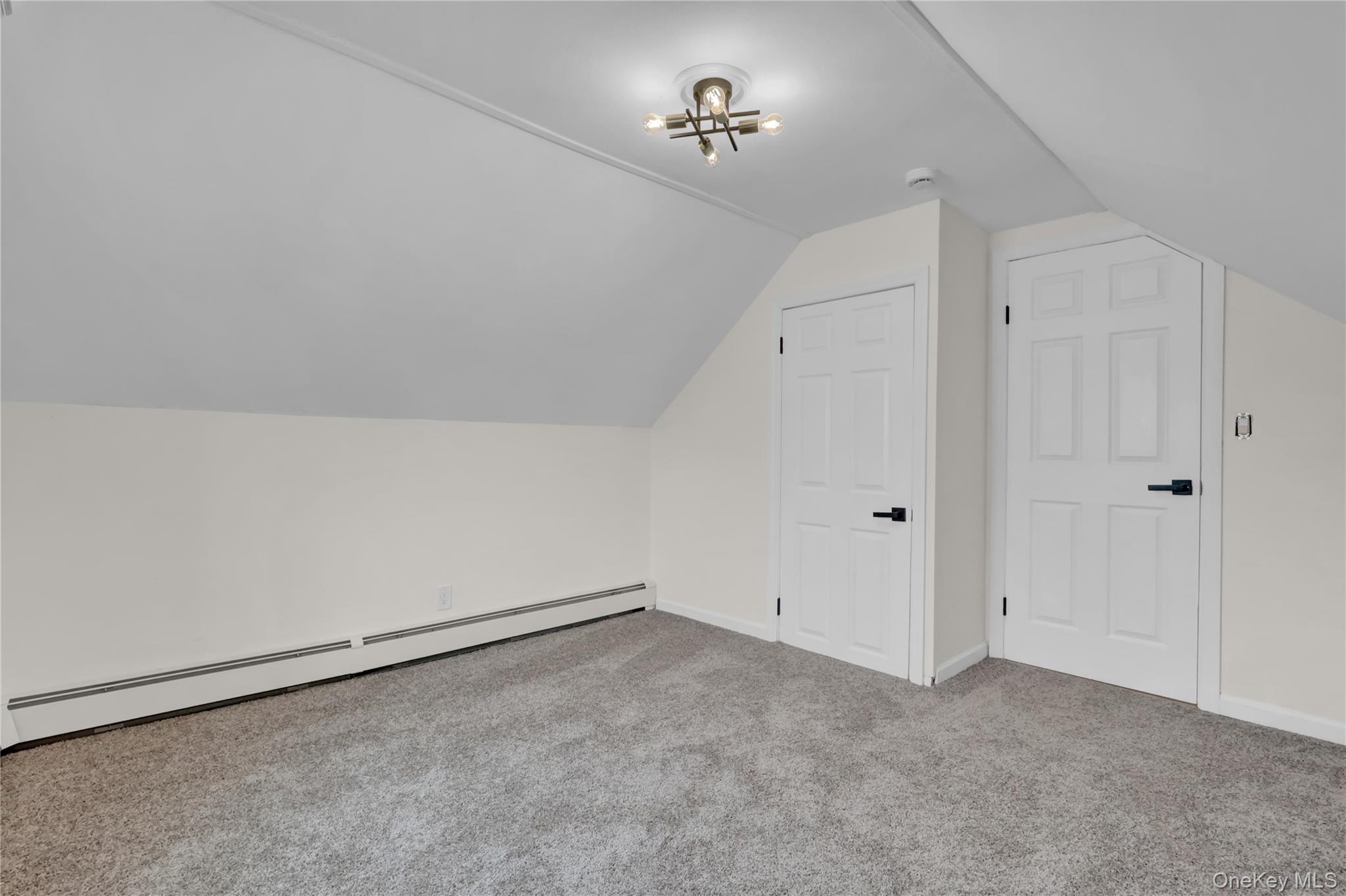 449 N Indiana Avenue, Lindenhurst, NY 11757