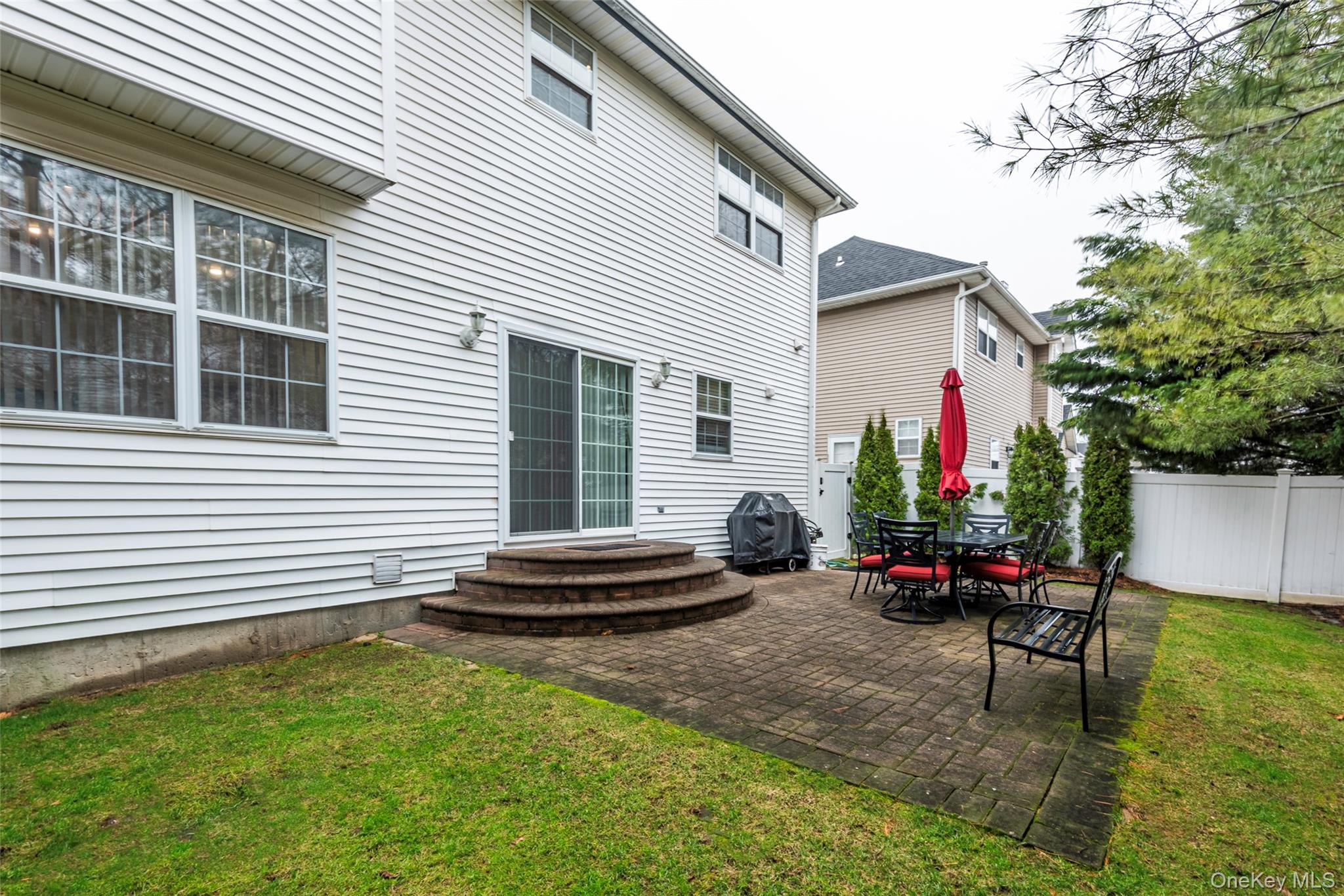 161 Cranberry Court, Melville, NY 11747