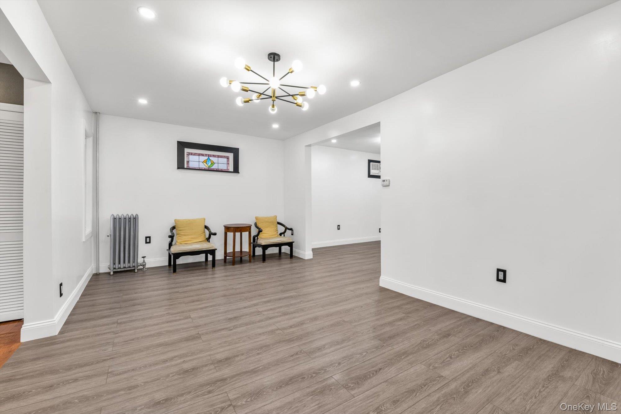 9342 204th Street, Hollis, NY 11423