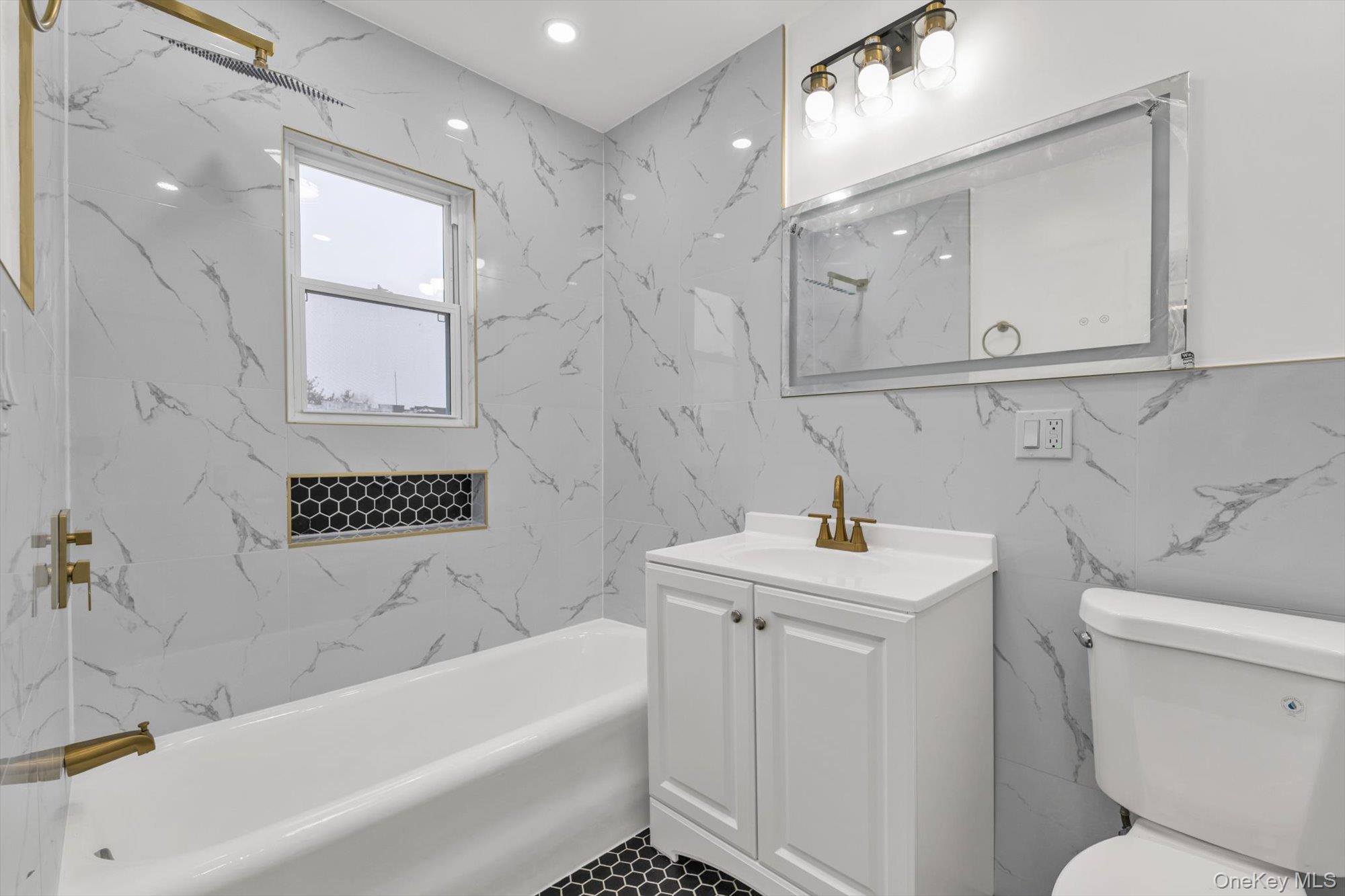 9342 204th Street, Hollis, NY 11423