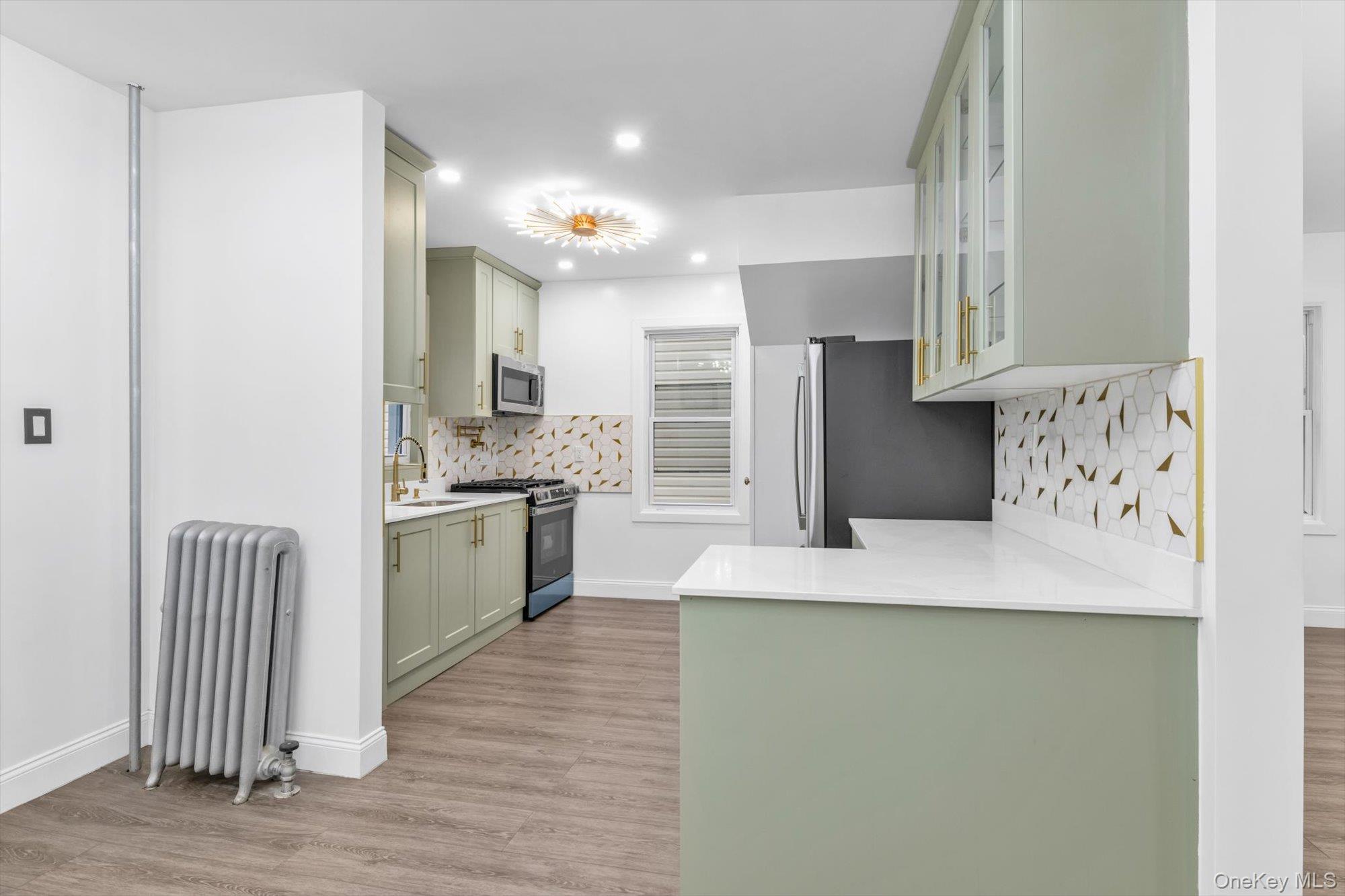 9342 204th Street, Hollis, NY 11423