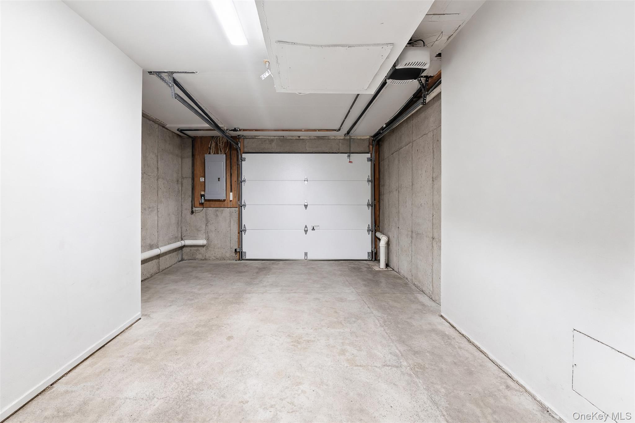 17 Knoll View, Ossining, NY 10562