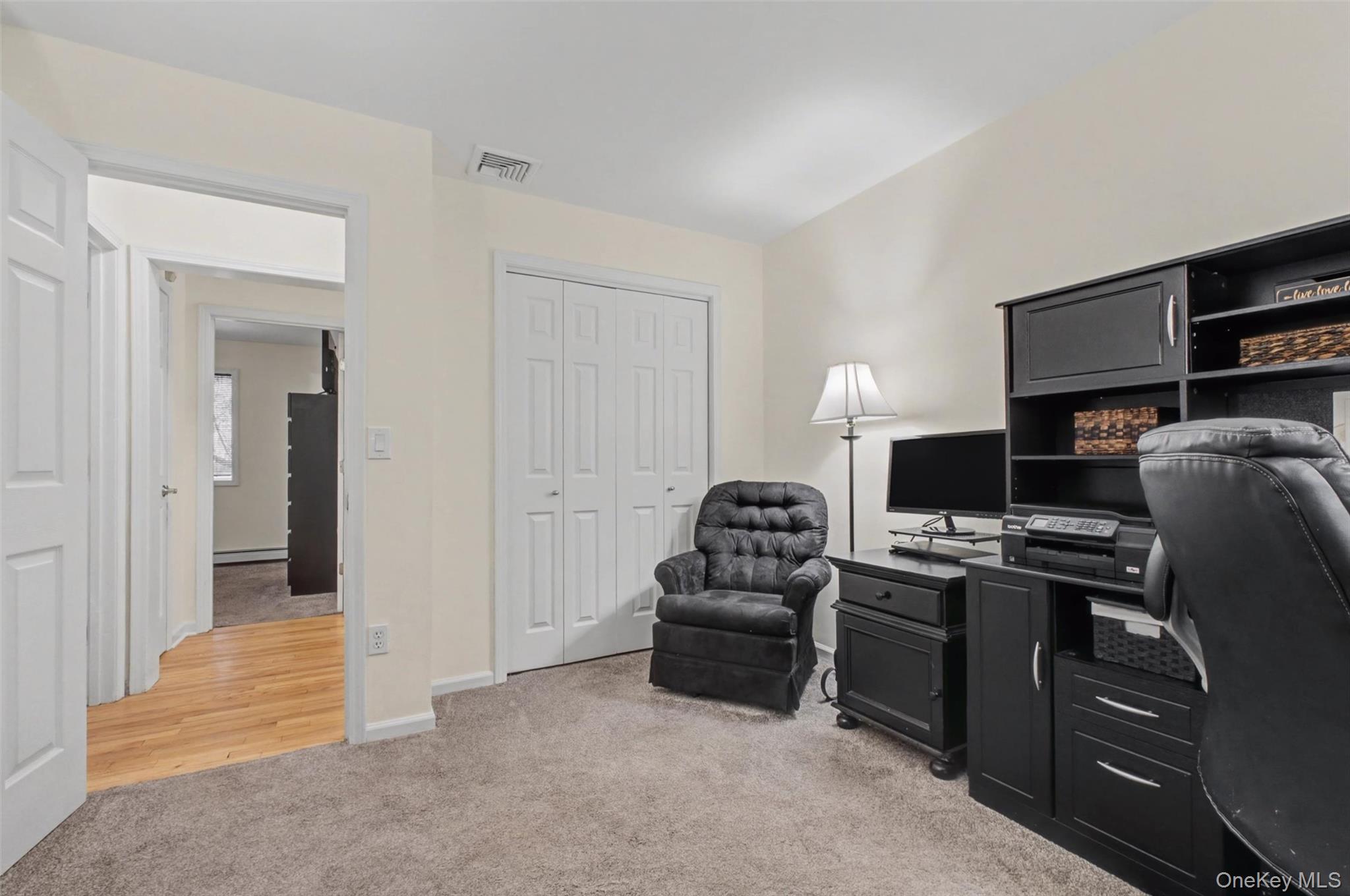 27 Narcissus Drive, Mahopac, NY 10541