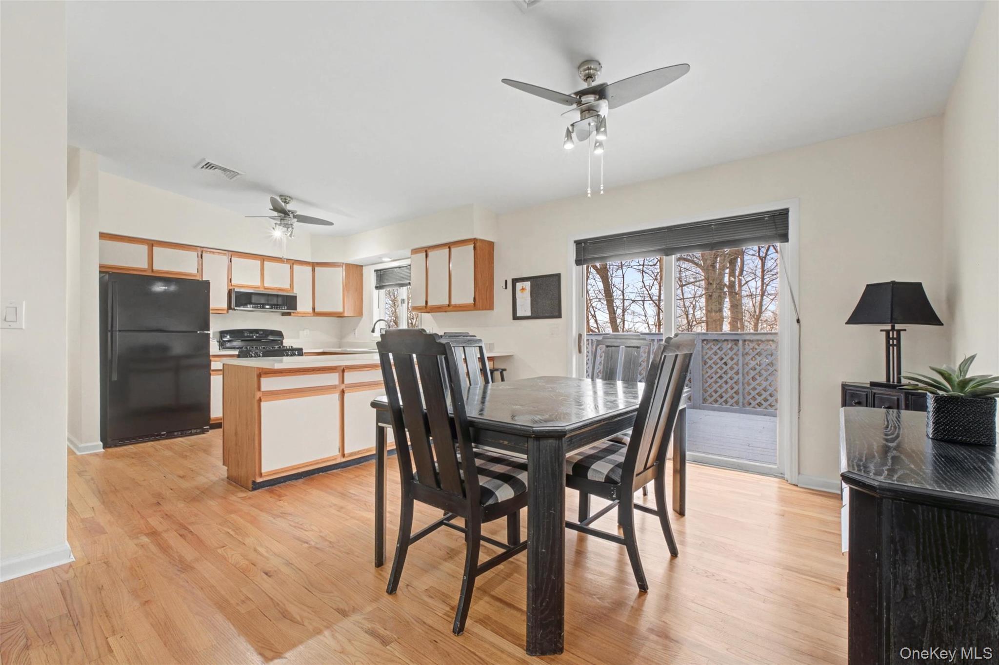 27 Narcissus Drive, Mahopac, NY 10541