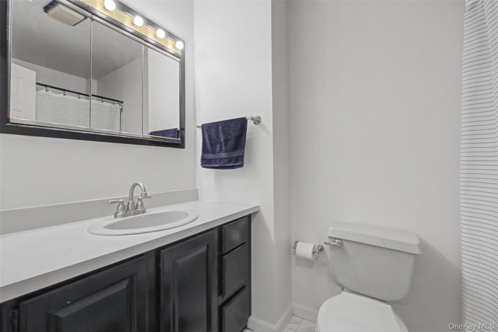 27 Narcissus Drive, Mahopac, NY 10541