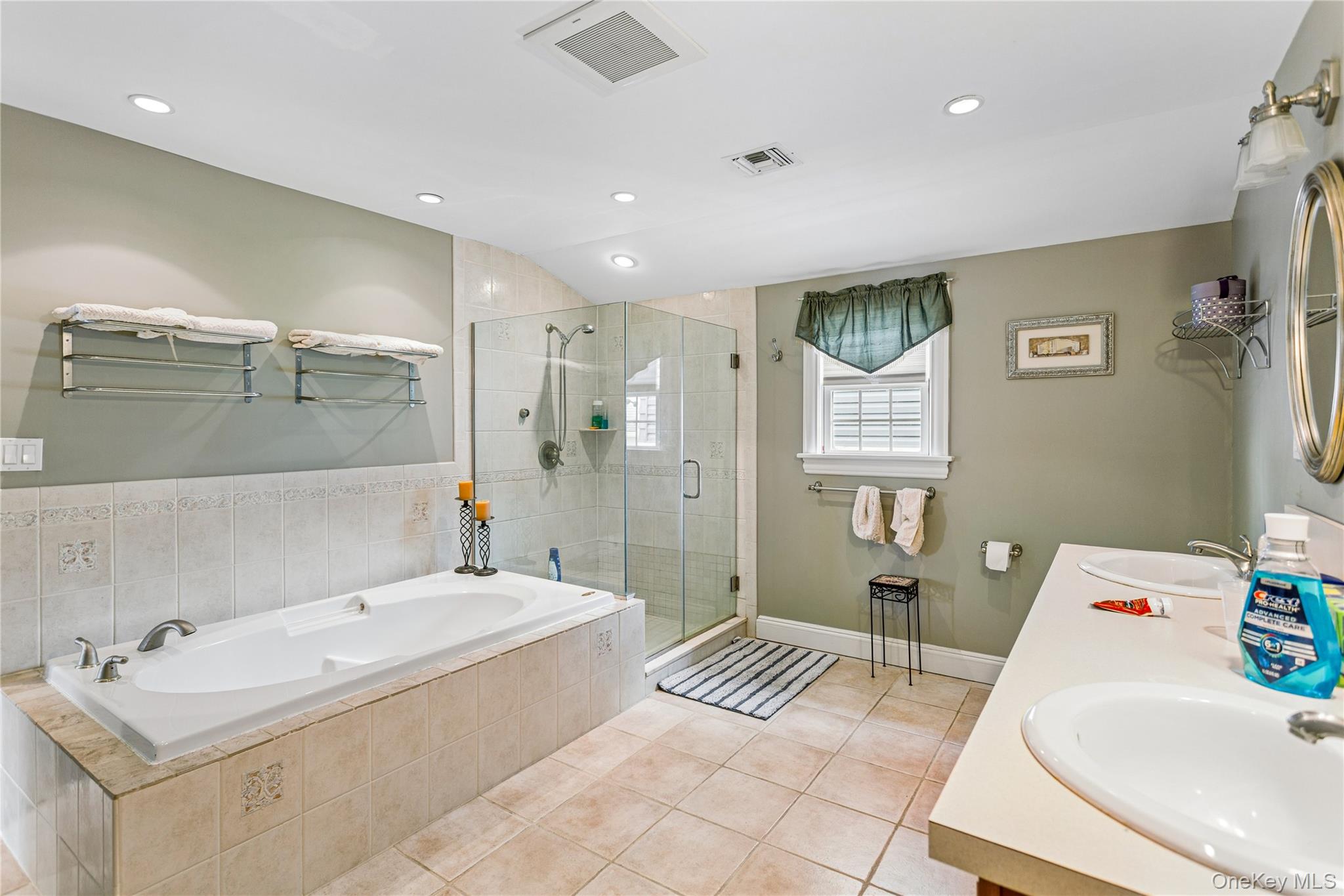 84 Barnes Street, Long Beach, NY 11561